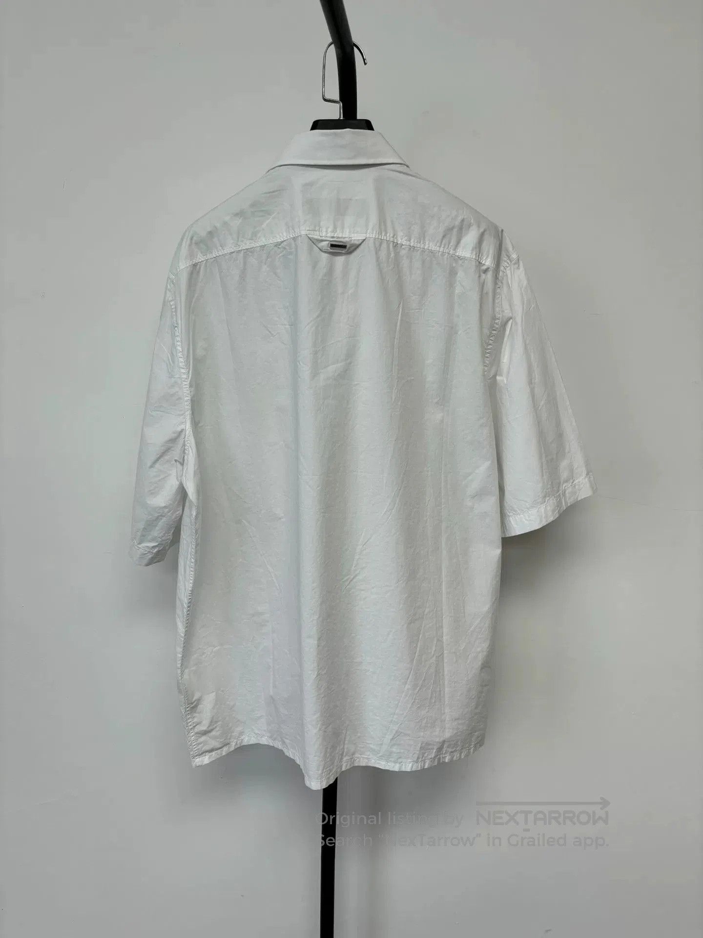 Louis Vuitton louis vuitton logo print short sleeve shirt. Size US XL / EU 56 / 4 - 2 Thumbnail