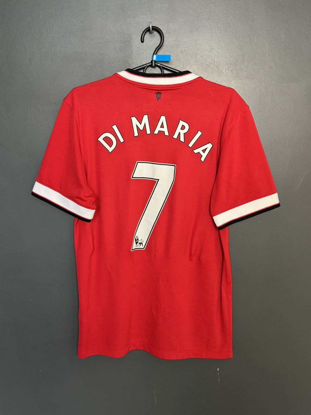 Nike Manchester United 14/15 Home Di Maria Football Jersey Size US S / EU 44-46 / 1 - 1 Thumbnail
