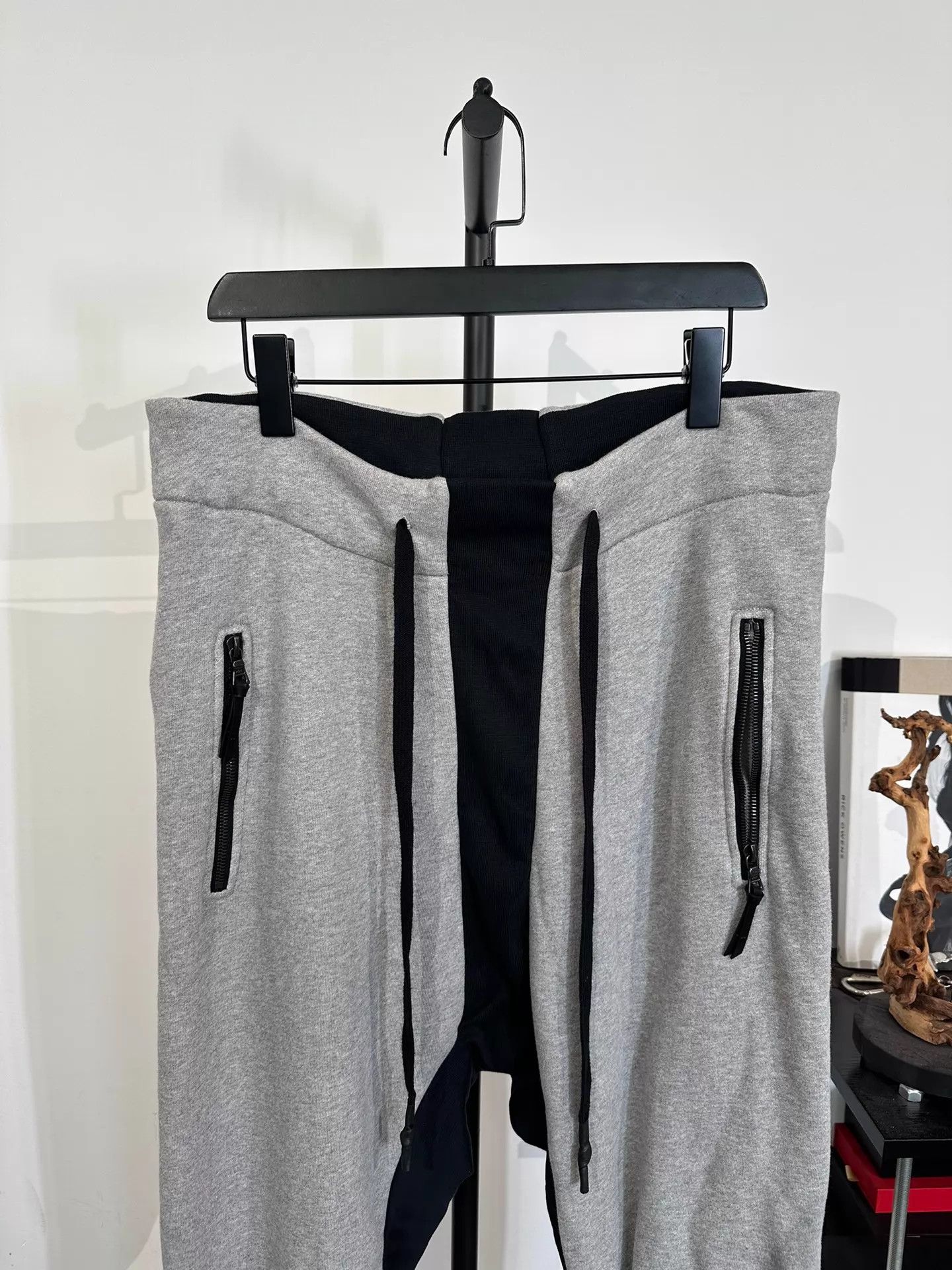 Boris Bidjan Saberi Boris Bidjan Saberi 11by bbs P13 sweatpants XXL Size US 38 / EU 54 - 3 Thumbnail