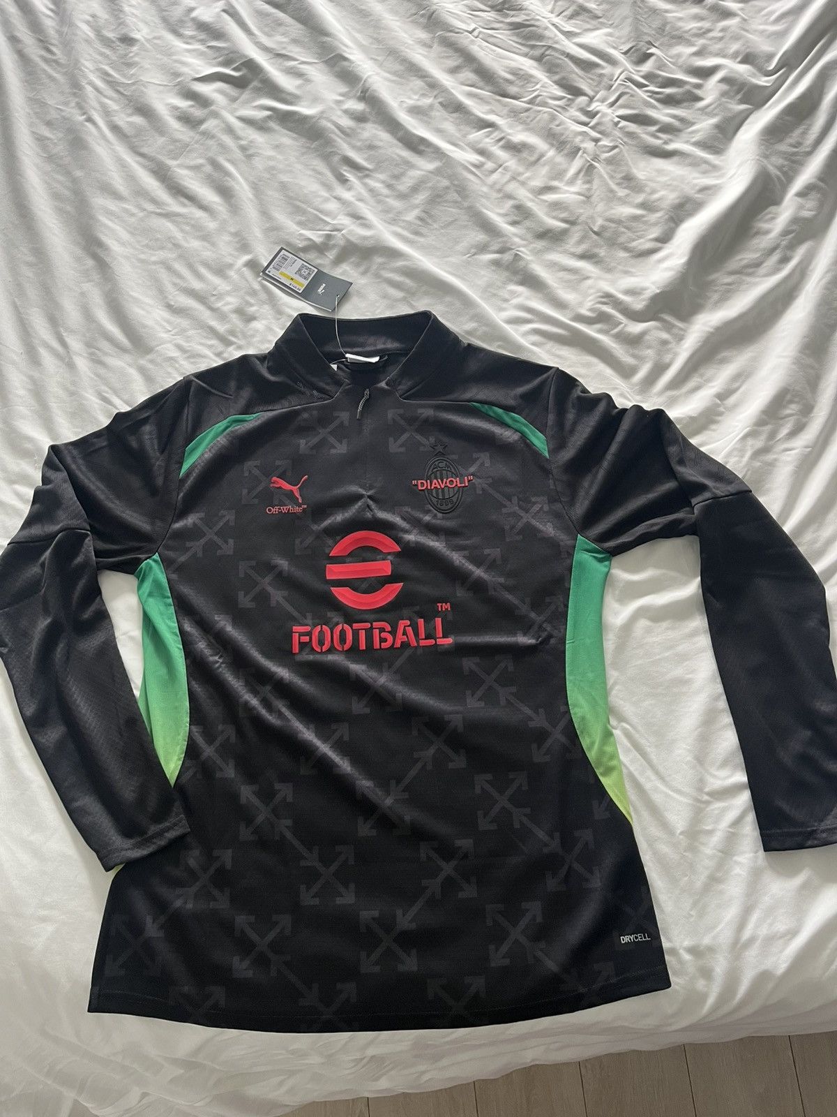Off-White × Puma Prematch Puma Off white Ac milan Size US M / EU 48-50 / 2 - 2 Thumbnail