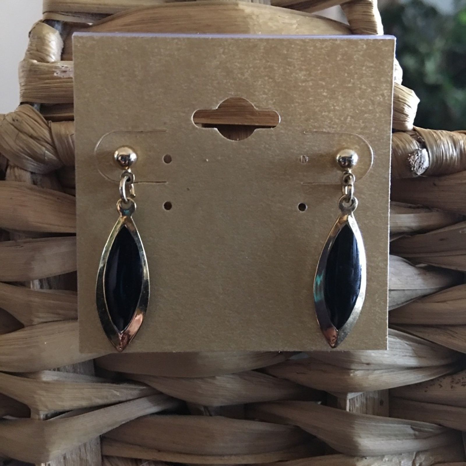 Vintage Vintage elegant gold & black enamel drop earrings Size ONE SIZE - 1 Thumbnail