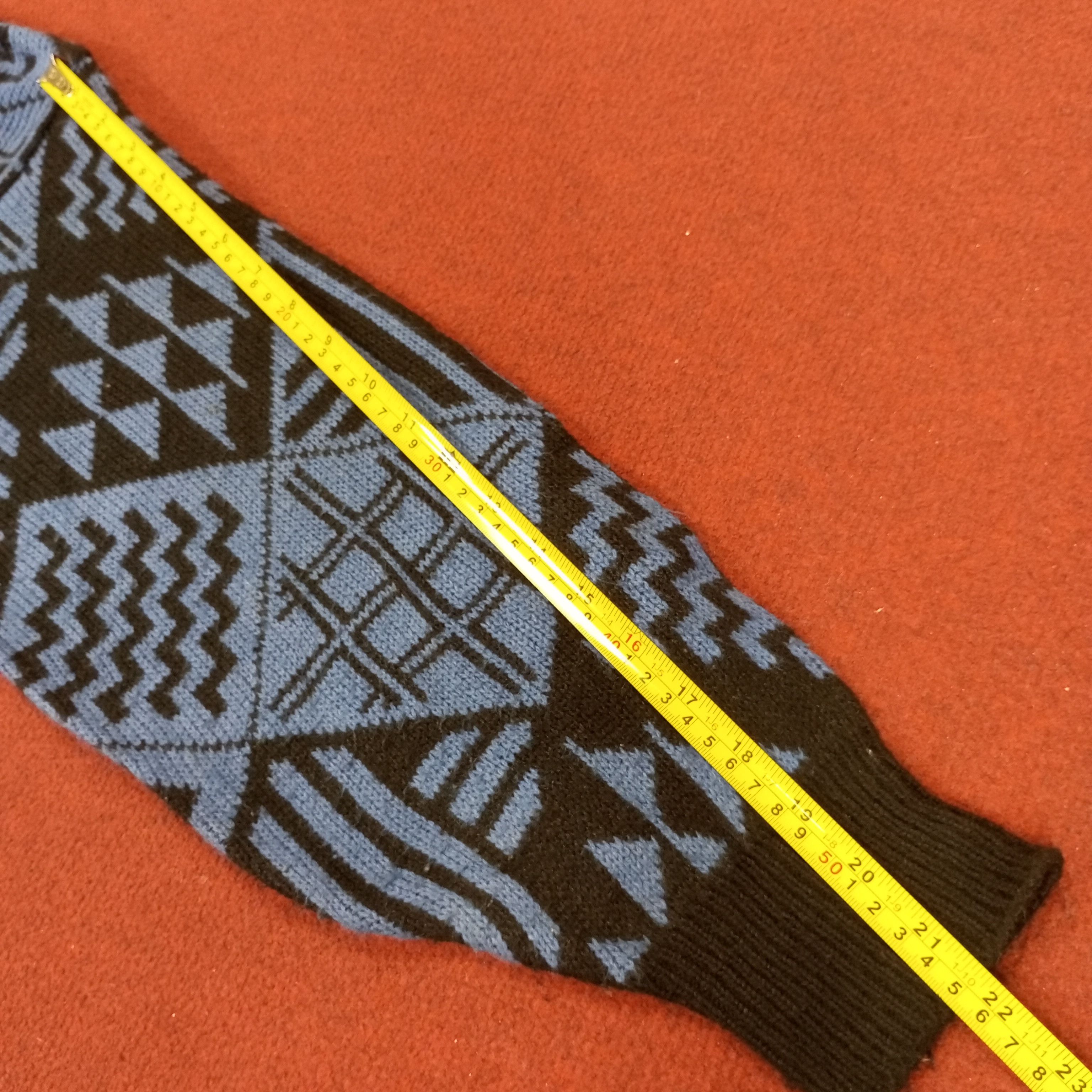 Vintage Dundas Streetwear Style Nice Design Knitwear Sweater Size US L / EU 52-54 / 3 - 10 Thumbnail