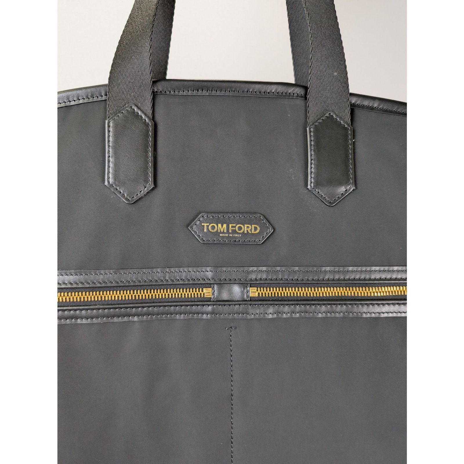 Tom Ford o1rshd1 Q:4/ Size: OS / Leather-Trimmed Garment Bag in Black Size ONE SIZE - 14 Thumbnail
