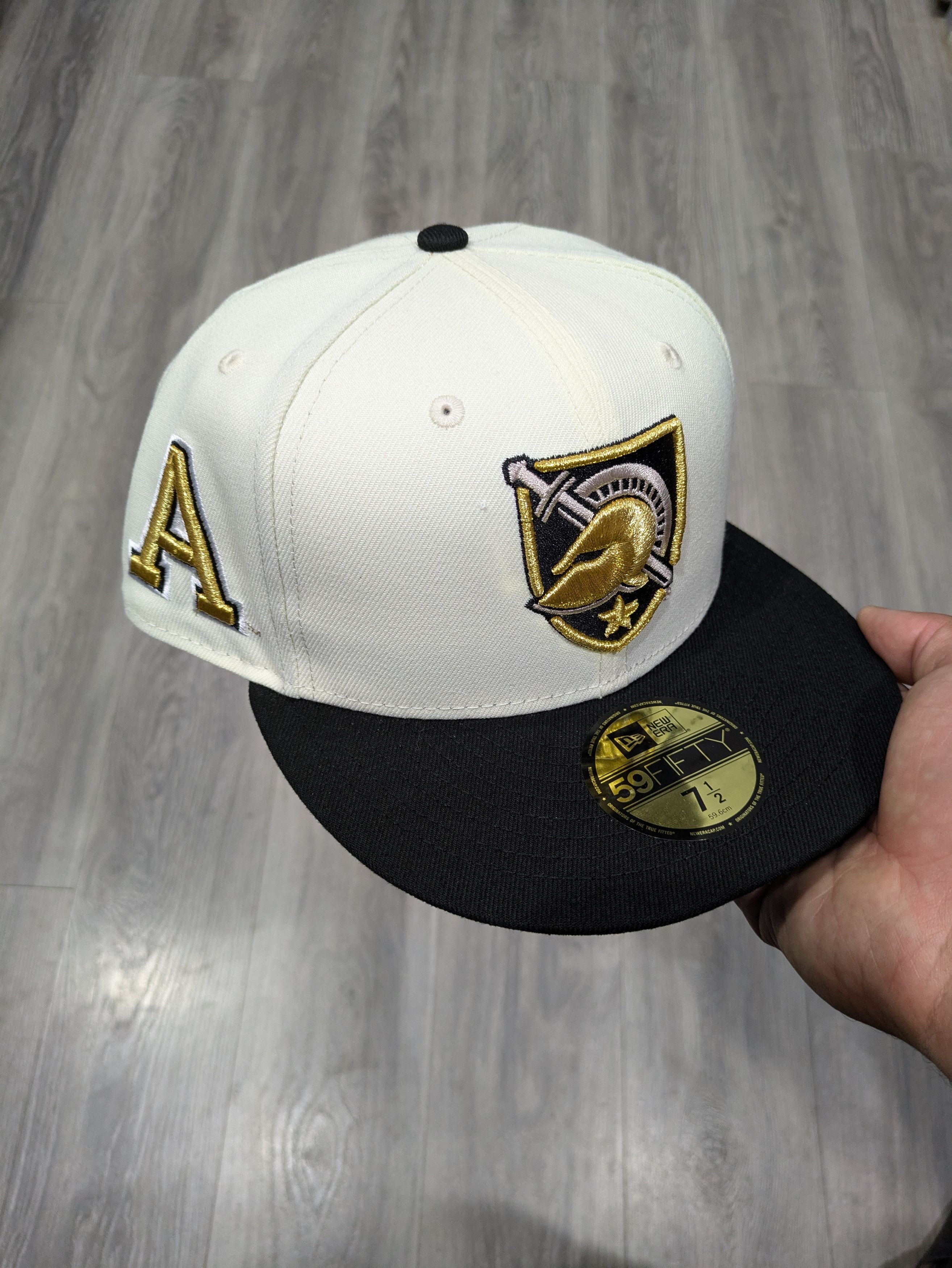 MyFitteds Army Black Knights 7 1/2 Metallic Camo Size ONE SIZE - 1 Thumbnail