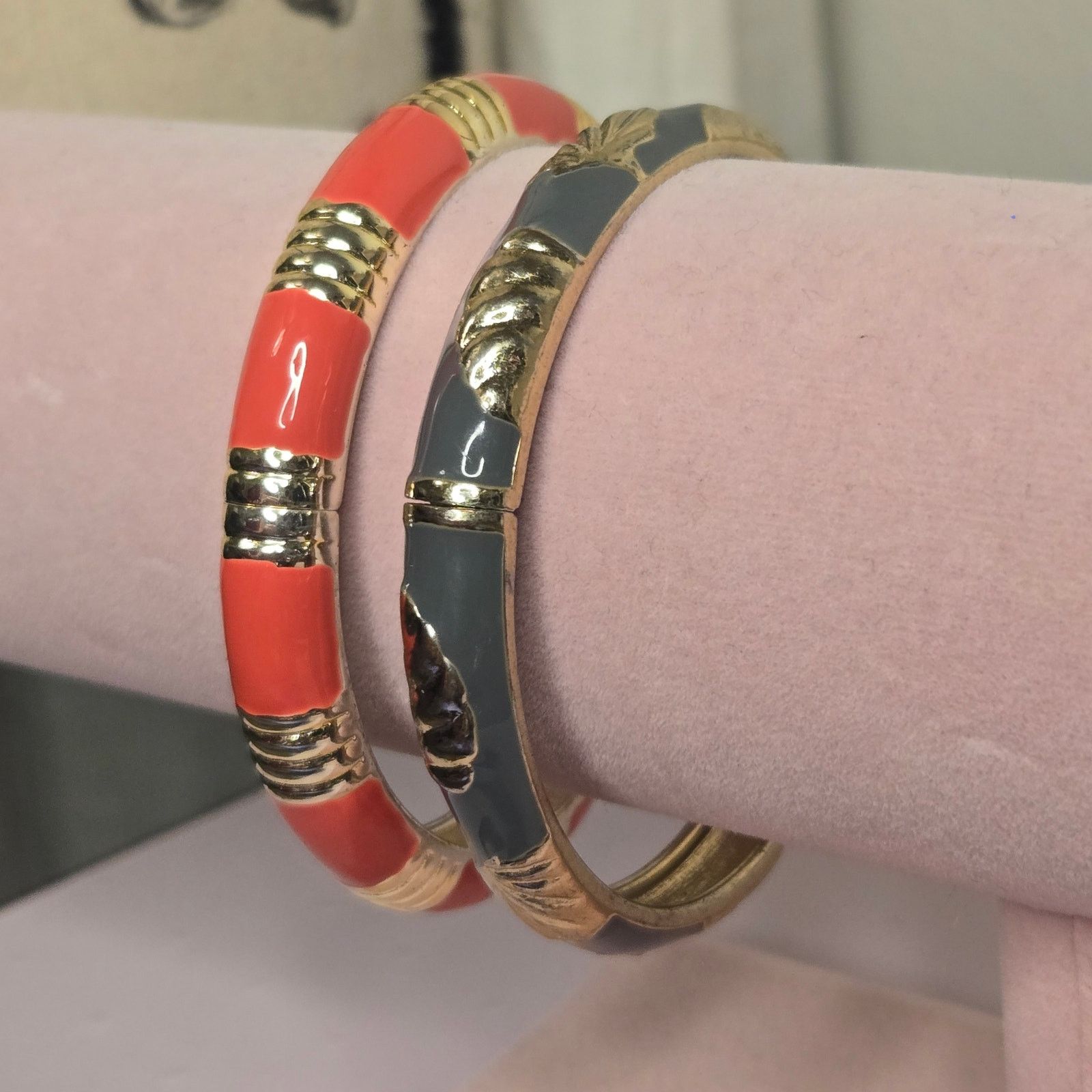 GOLDSIGN Coral & Grey Sequin Enamel Hinged Bangle Bracelets Set Size ONE SIZE - 1 Thumbnail