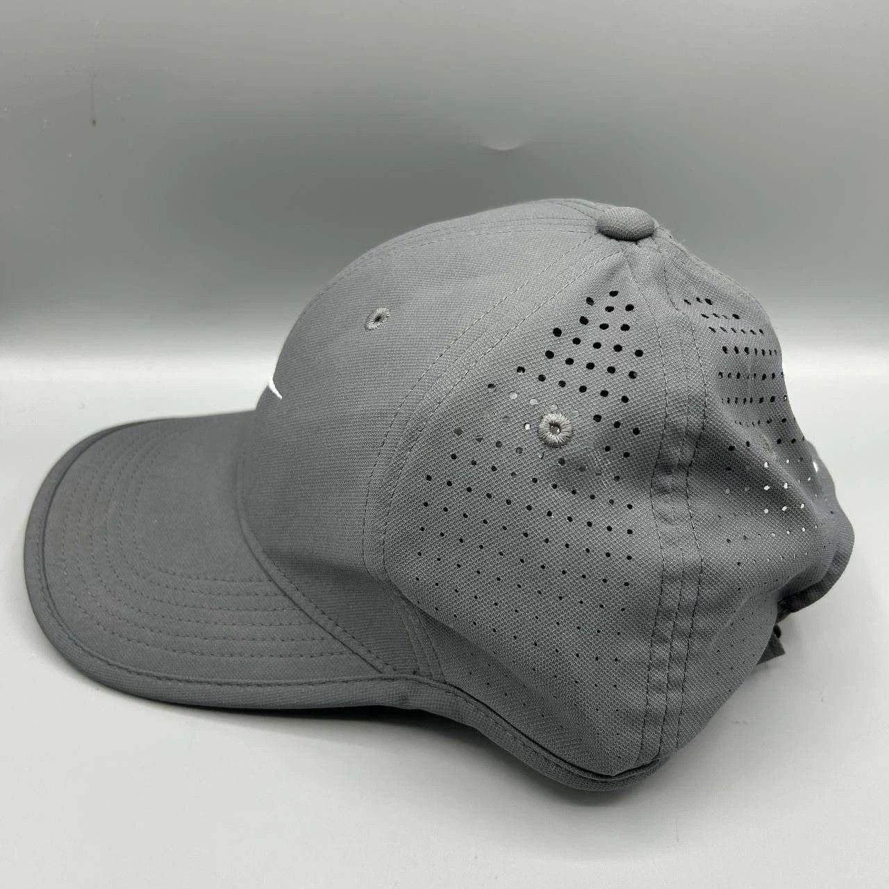 Nike Nike Hat Men Gray Embroidered Swoosh Logo Strap Back Cap Size ONE SIZE - 5 Thumbnail