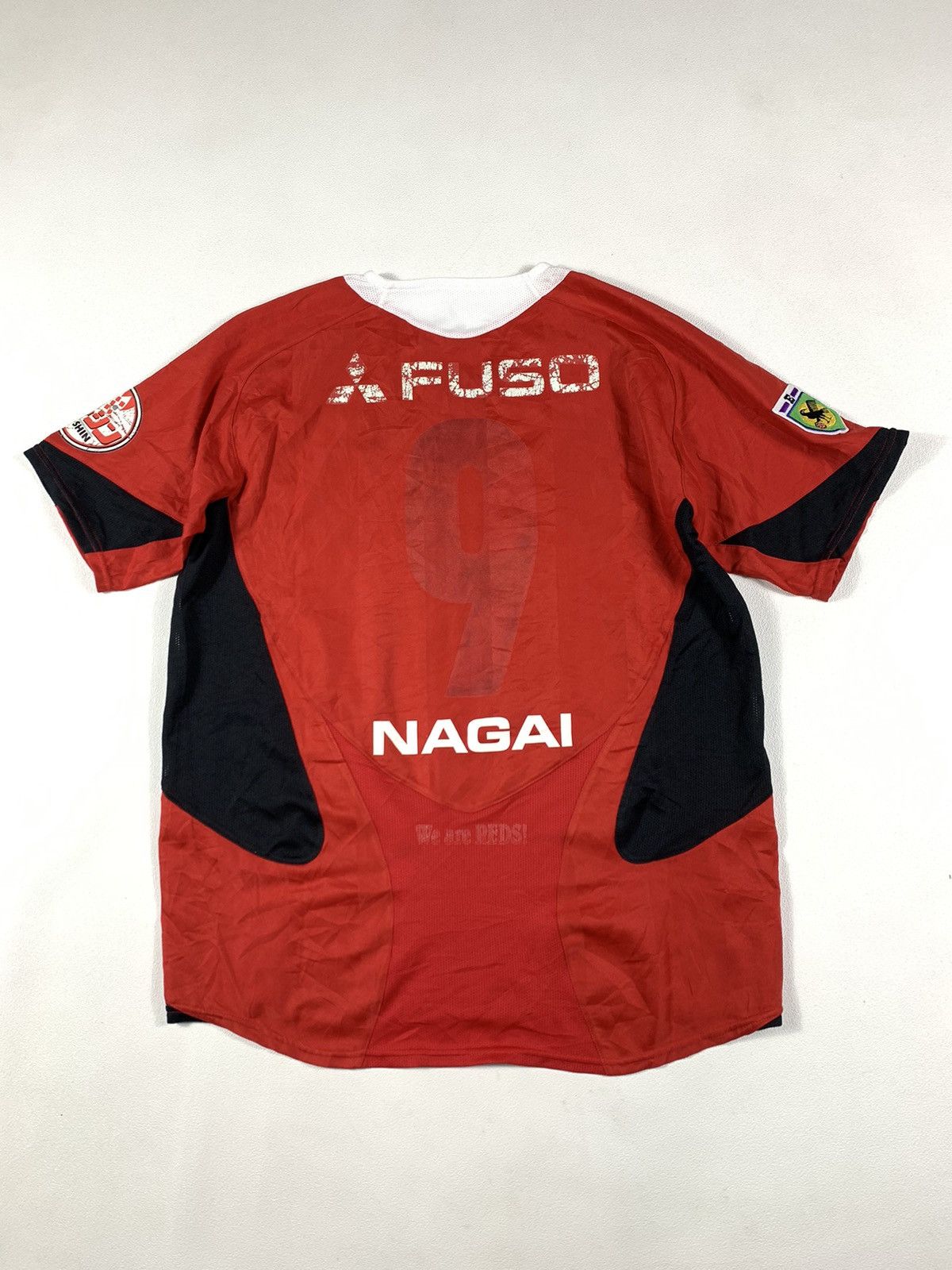 Nike × Vintage Soccer jersey Urawa Red Diamonds Home 2006 Size US M / EU 48-50 / 2 - 6 Thumbnail