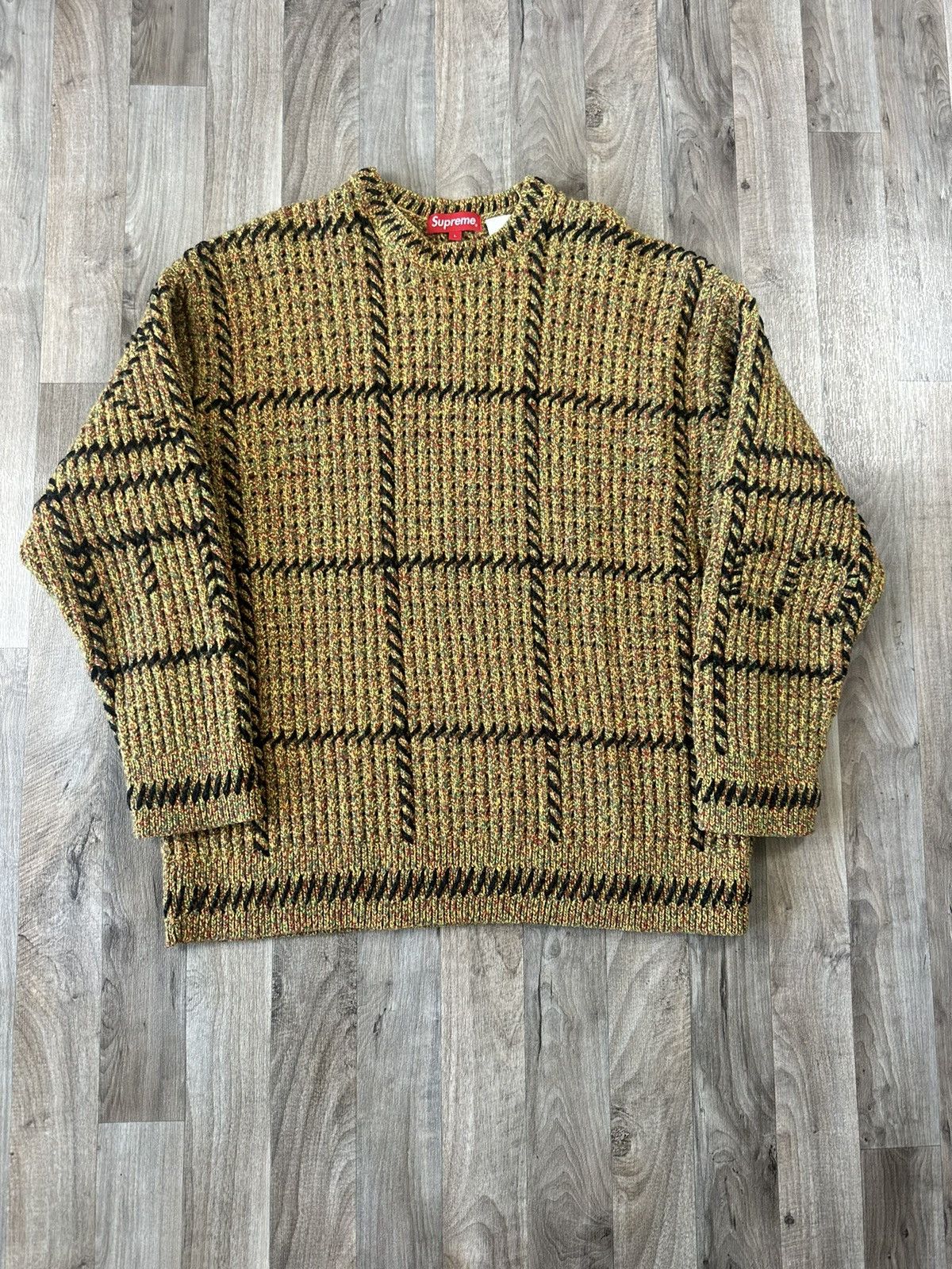 supreme Quilt Stitch Sweater L