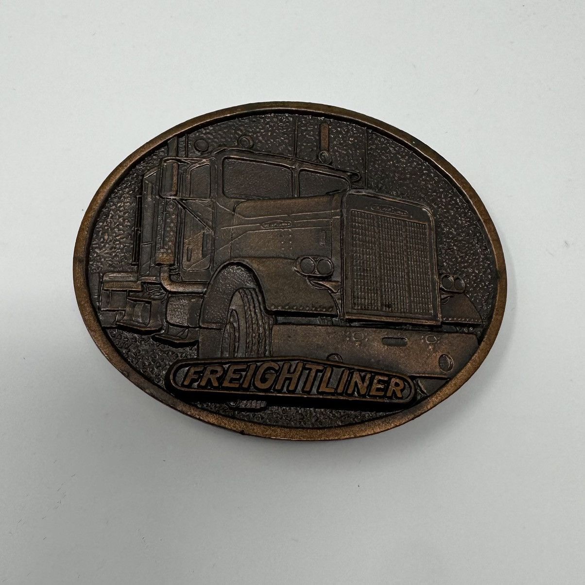 Vintage 80s Freightliner 18 Wheeler Semi Truck Belt Buckle