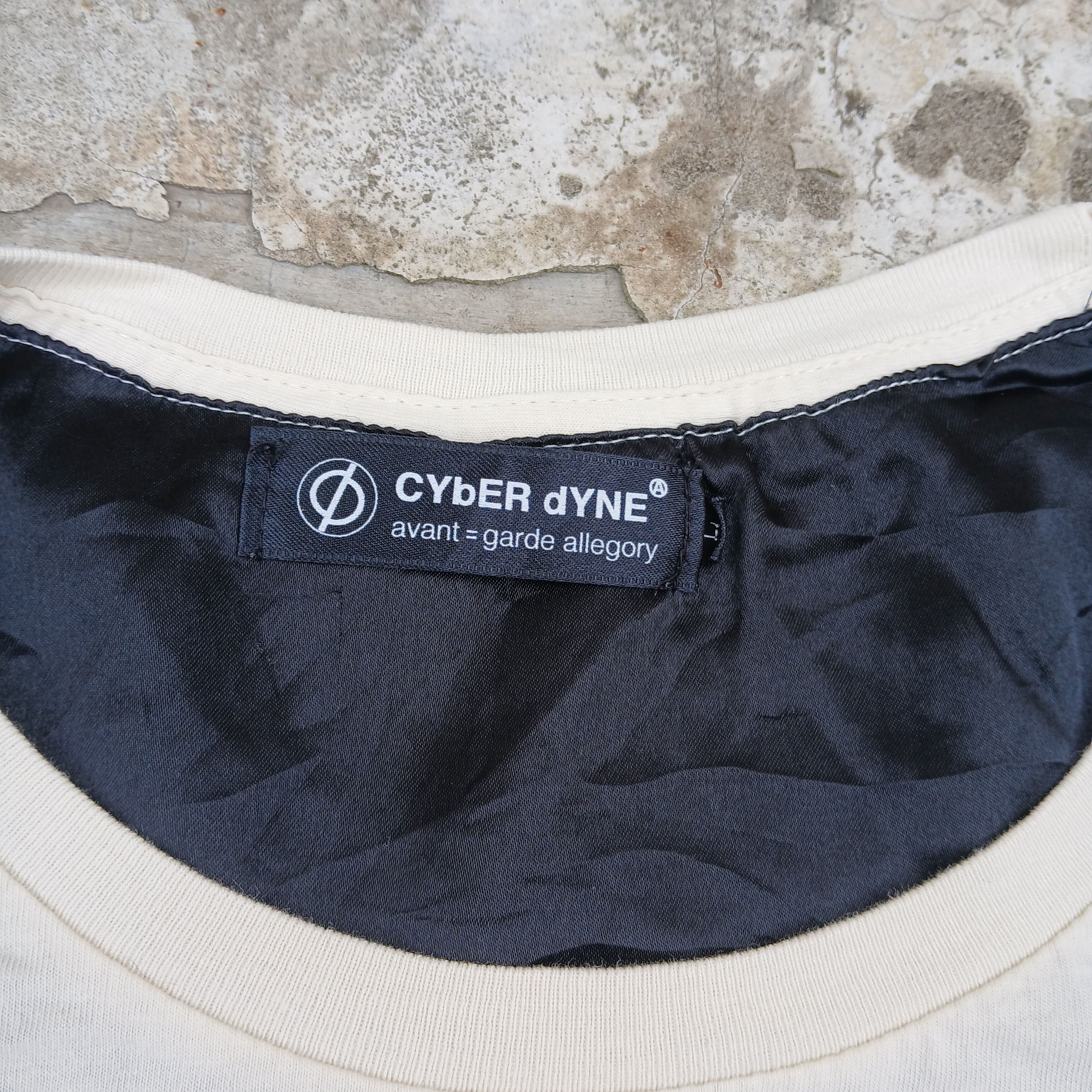 Japanese Brand Avant garde x cyberdyne art tee Size L / US 10 / IT 46 - 2 Thumbnail
