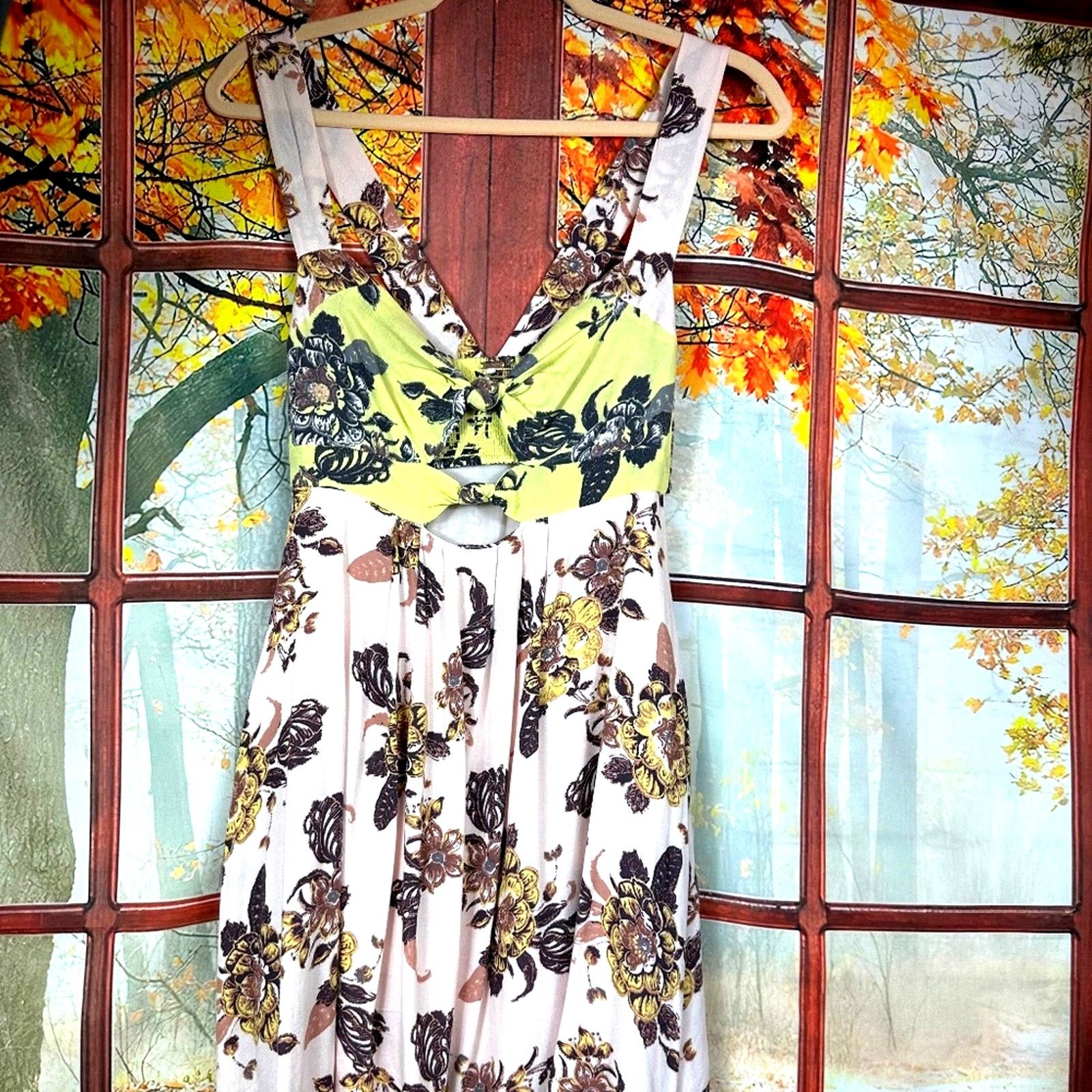 Free People Free People Baby It’s You Bandeau Mini Dress XS (fits a M) Size XS / US 0-2 / IT 36-38 - 6 Thumbnail