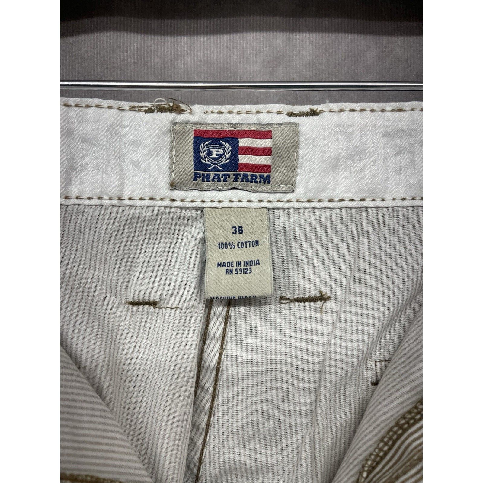 Phat Farm Y2K Vintage Phat Farm Shorts Mens 38 Striped Cargo Loose Bag Size US 38 / EU 54 - 6 Thumbnail