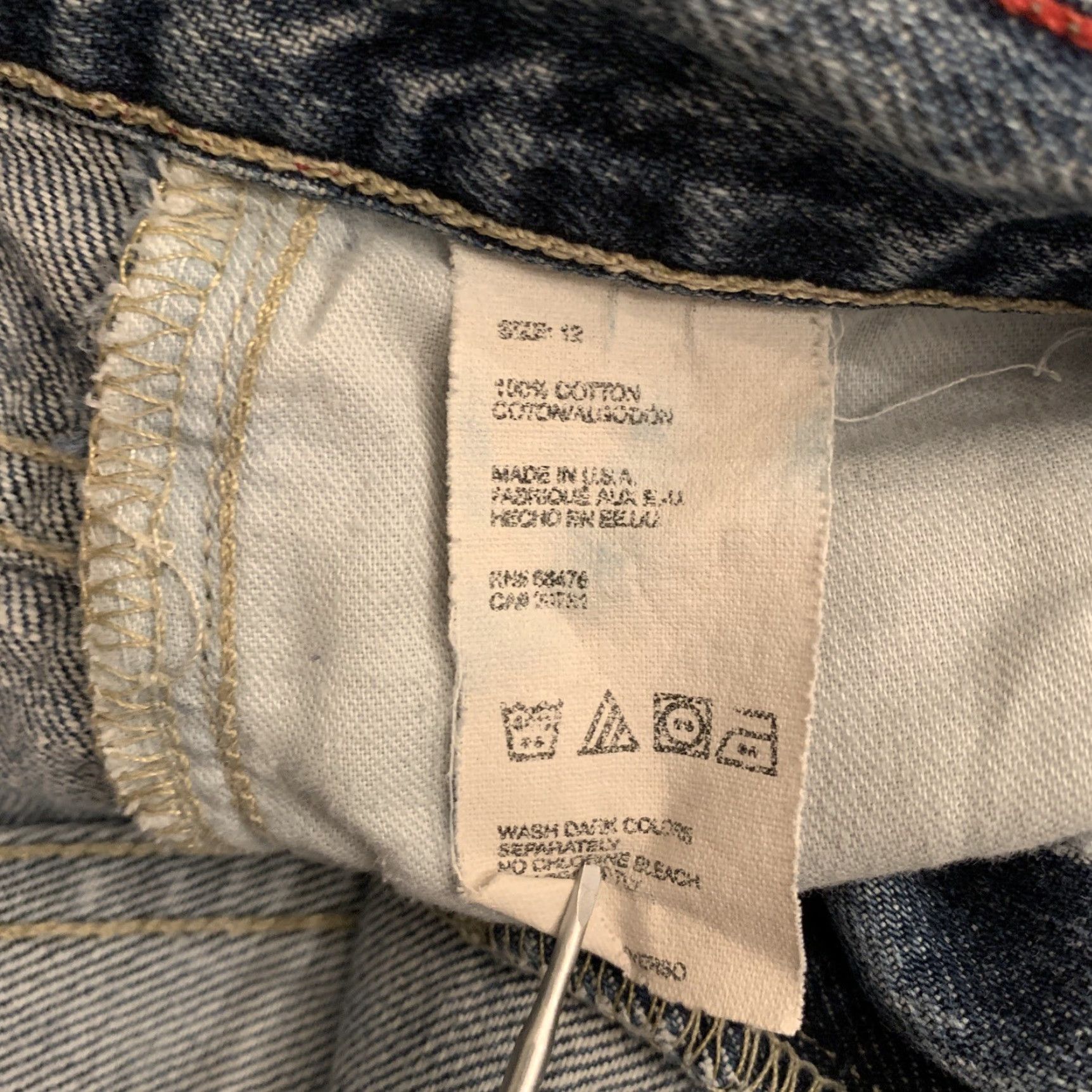 Tommy Hilfiger VINTAGE Tommy Hilfiger Jeans Women Size 12 Light Wash Boyfriend 100% Cotton 2000s Blue Size 34" / US 12 / IT 48 - 6 Thumbnail