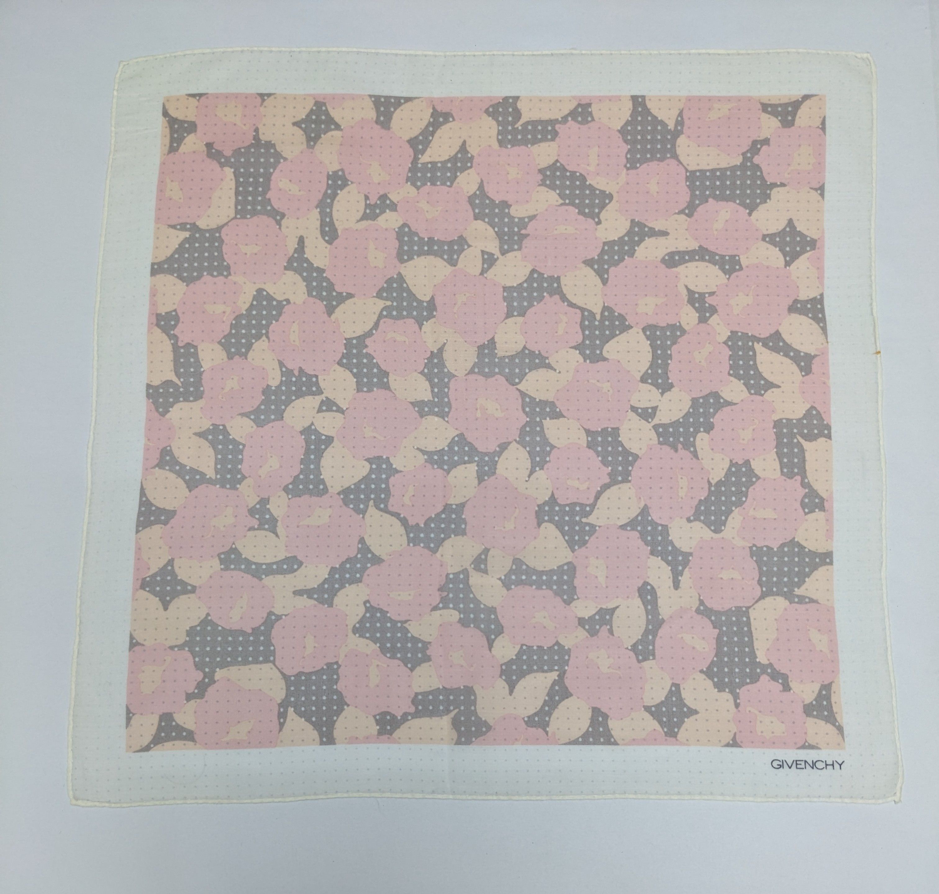 Givenchy GIVENCHY Handkerchief Scarf Pink Floral Rose Size ONE SIZE - 4 Thumbnail