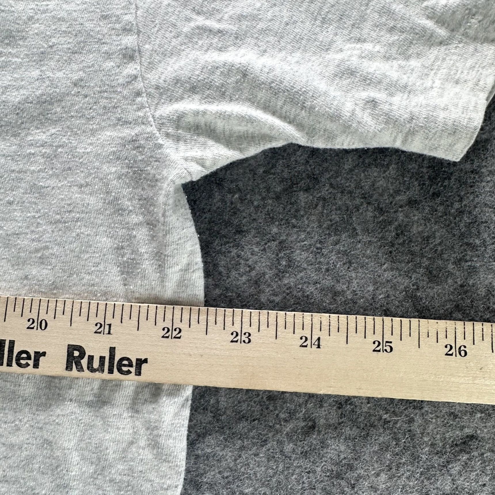 Hanes VINTAGE Hanes Shirt Mens XL Gray Blank Essential Accents Crewneck 90s Tee Size US XL / EU 56 / 4 - 6 Thumbnail