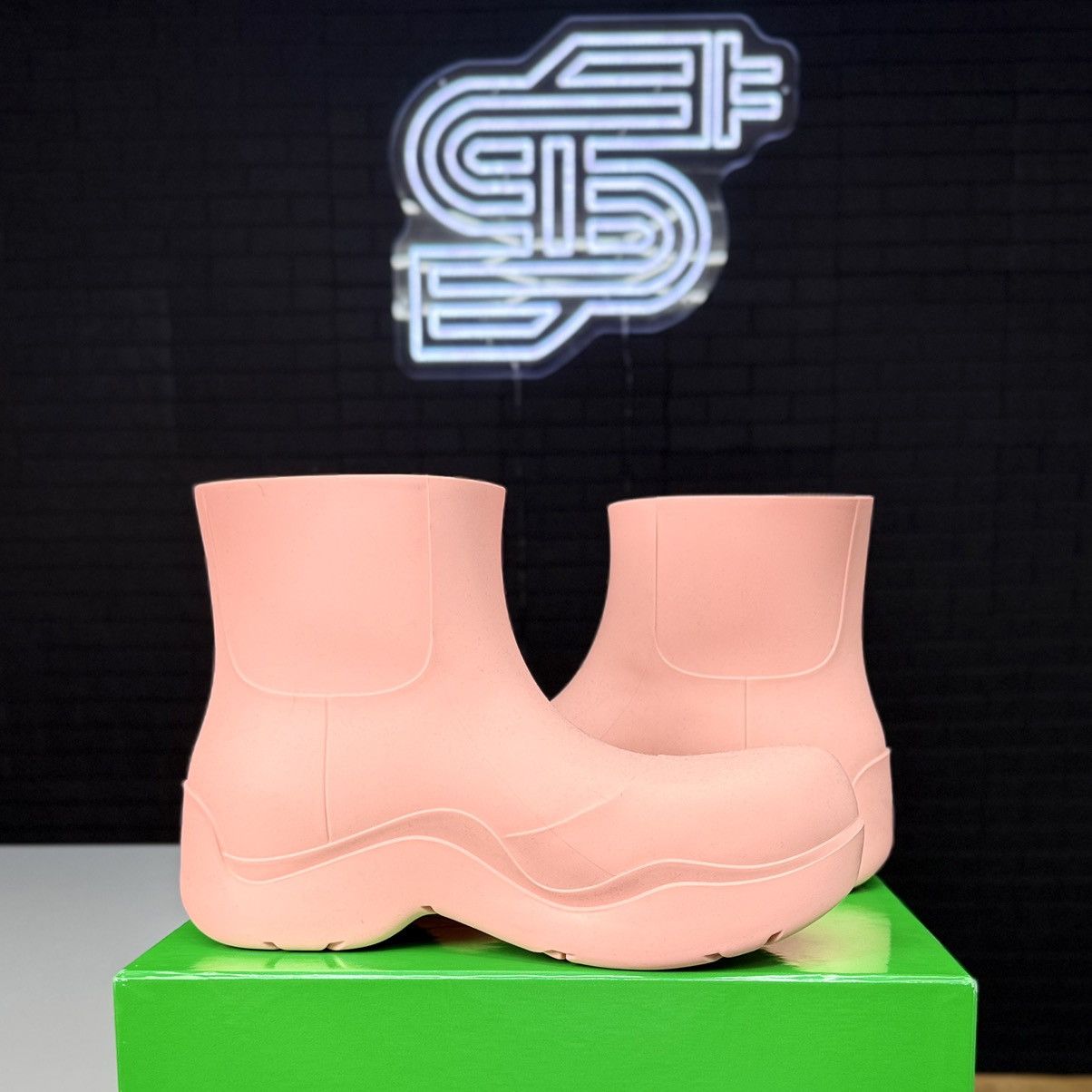 Bottega Veneta Bottega Puddle Boots Pink Size US 6 / EU 39 - 4 Thumbnail