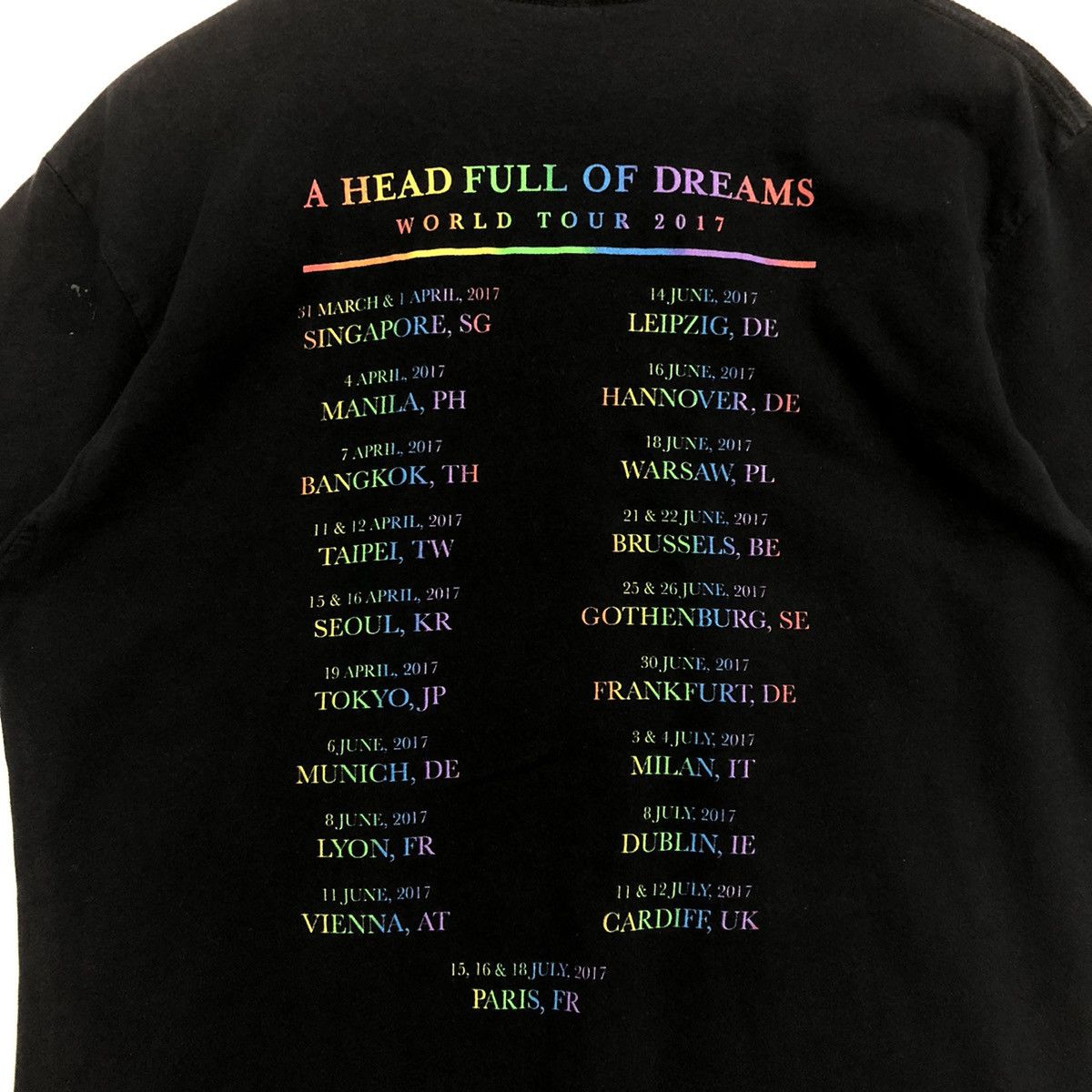 Band Tees Coldplay Band Tour Disstress Tshirt Size US M / EU 48-50 / 2 - 7 Thumbnail