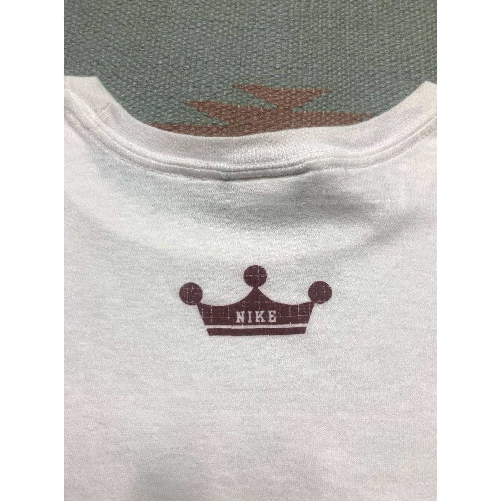 Nike VINTAGE Nike graphic t shirt queen of my world swoosh check femme Women’s Large Size L / US 10 / IT 46 - 5 Thumbnail
