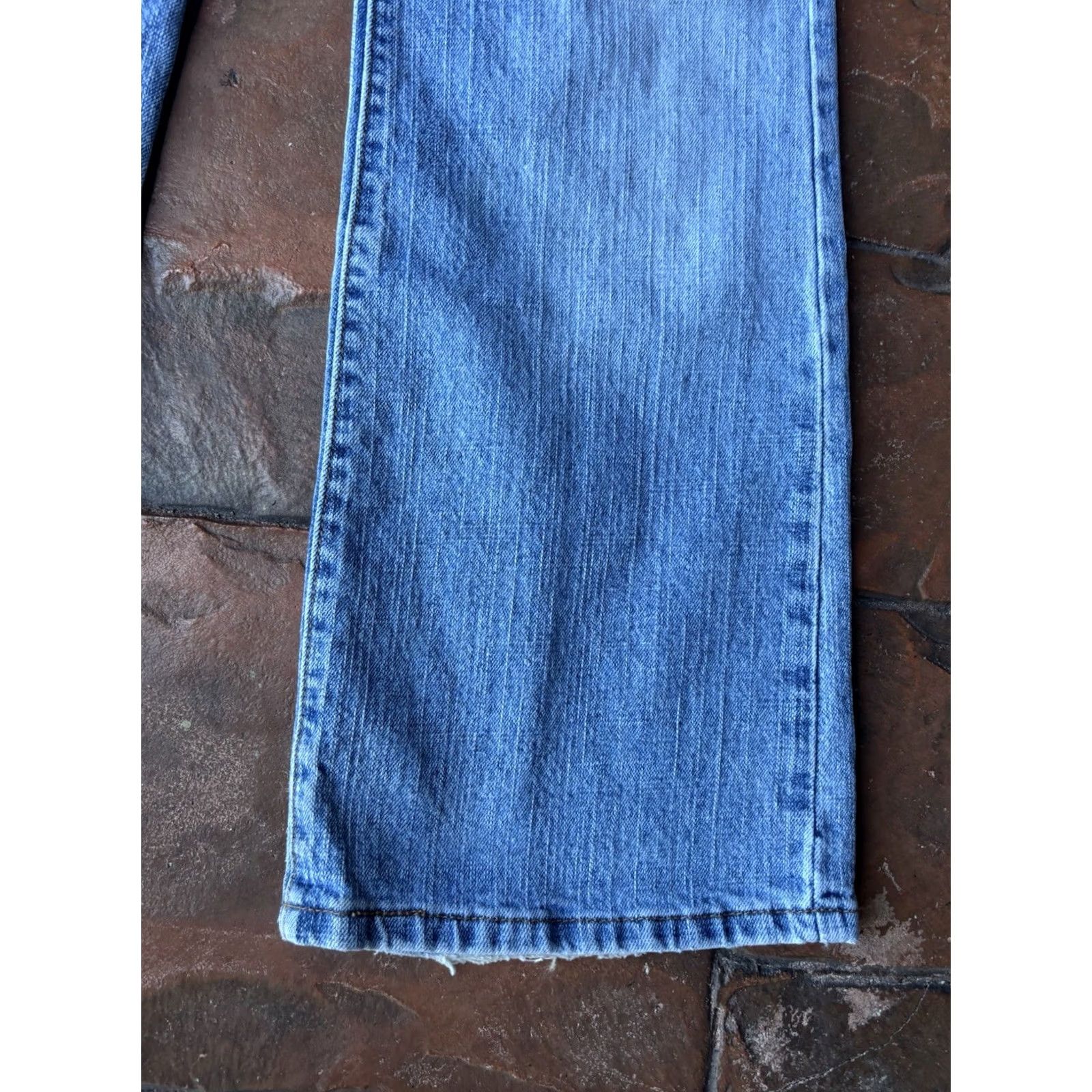 Levi's VINTAGE Levi's 515 Jeans Womens 12 Blue Bootcut Denim Light Wash - Levi's 515 Cowboy 5-Pocket Regular Rise Mid Inseam 27 in White? Size 34" / US 12 / IT 48 - 5 Thumbnail