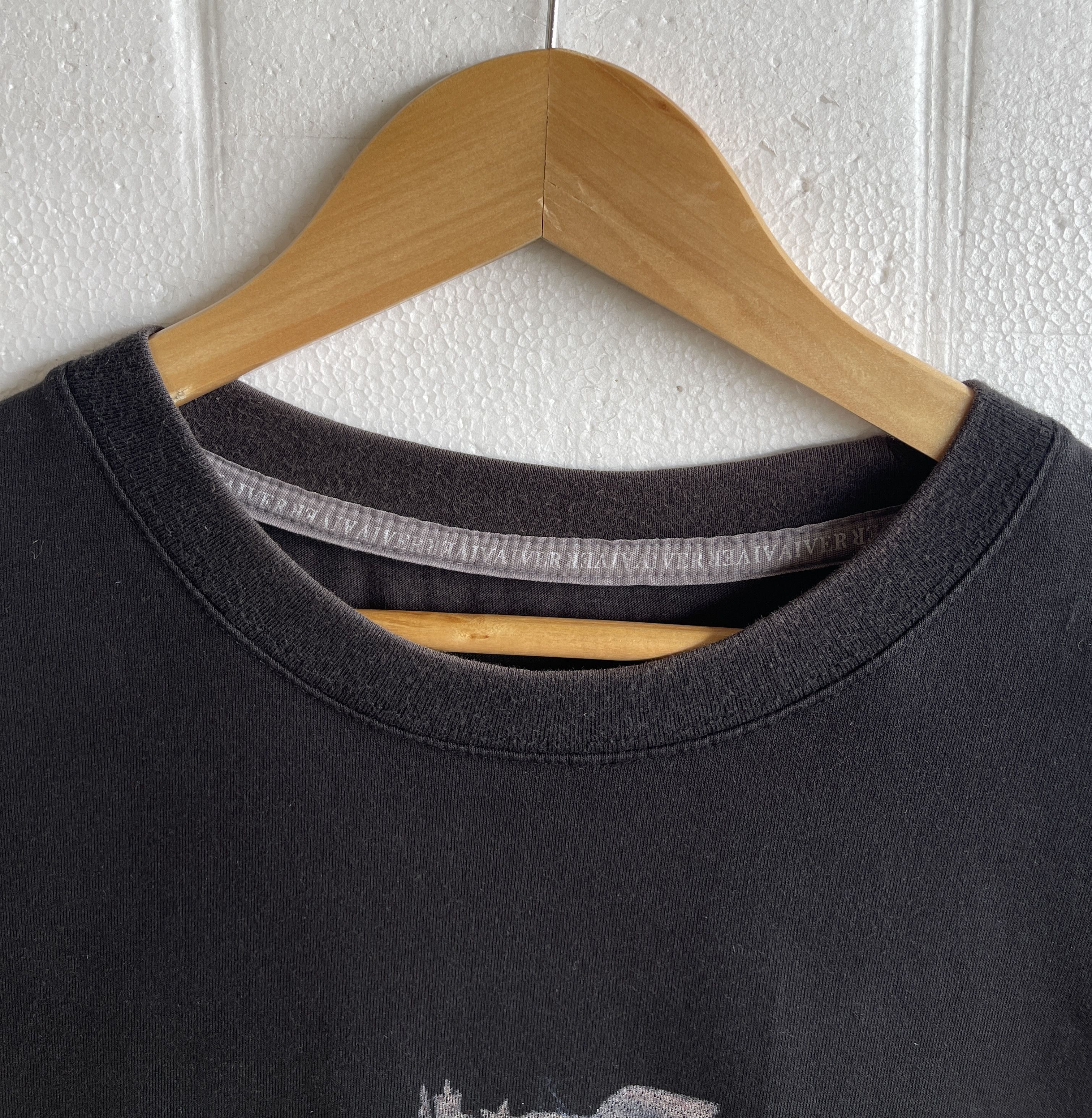 California Arts. Vintage🔥AIVER🔥Graphic Art Faded Tshirt Size US L / EU 52-54 / 3 - 6 Thumbnail