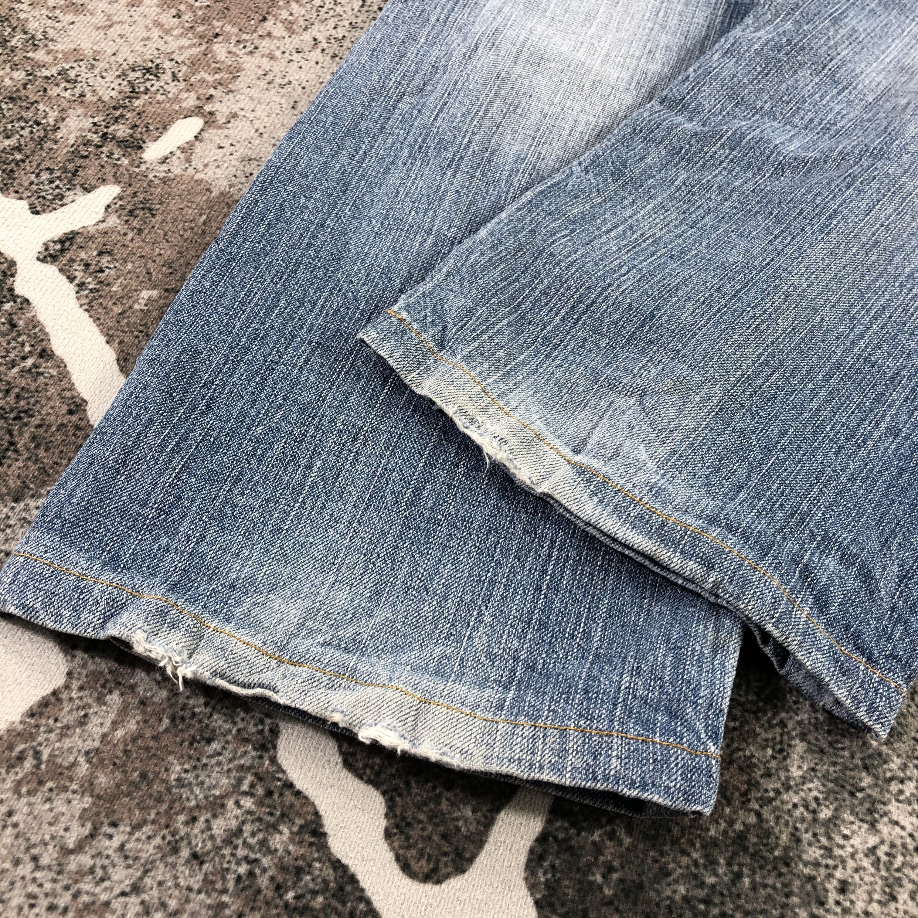 Levi's Levi's 502 Jeans Distress Faded Blue Denim KJ1402 Size US 31 - 6 Thumbnail
