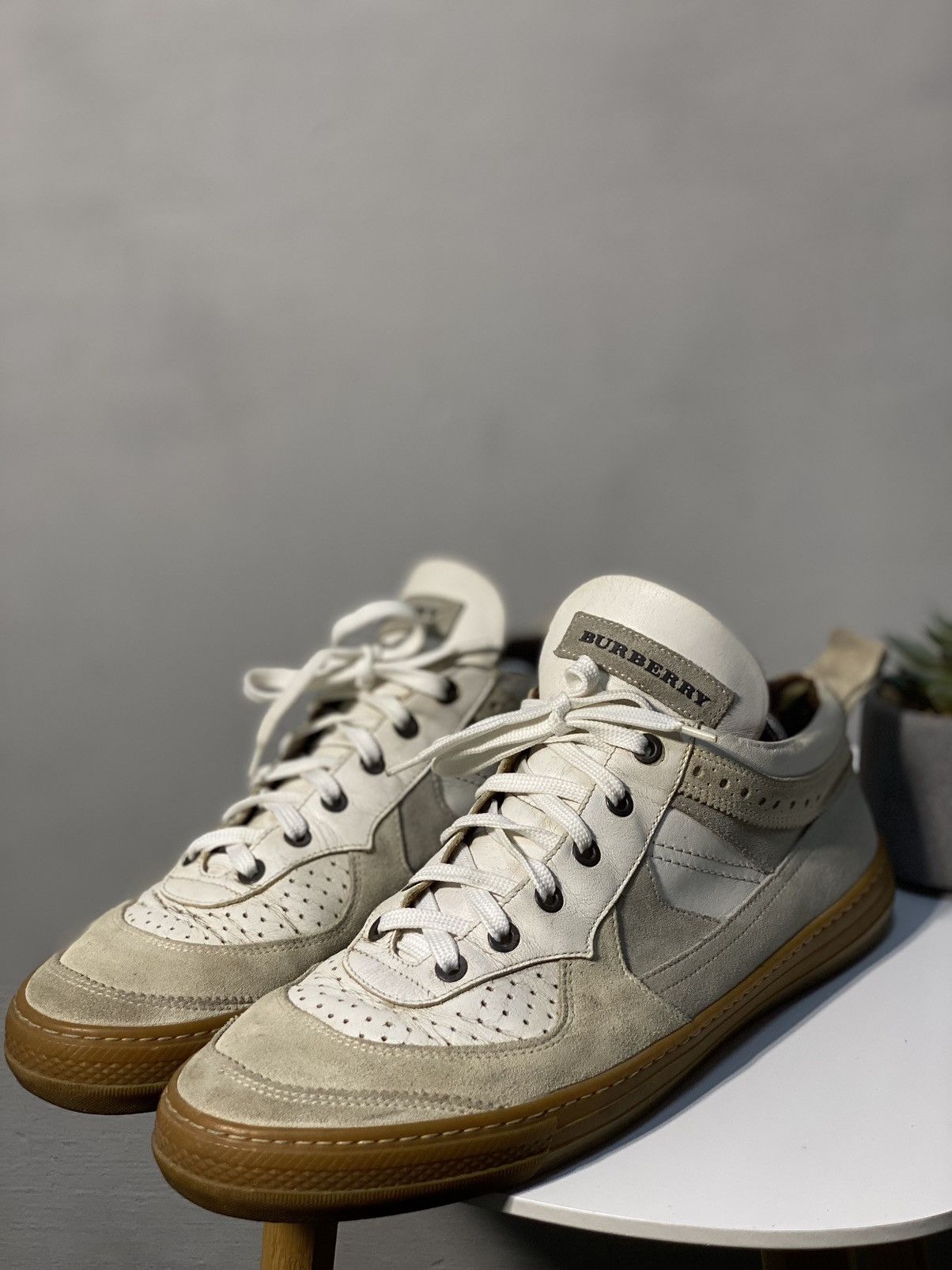 スニーカー Burberry SNEAKER (8086575 B8762) Burberry Calf Suede Chance Boots, Brand Size 39 ( US Size 6