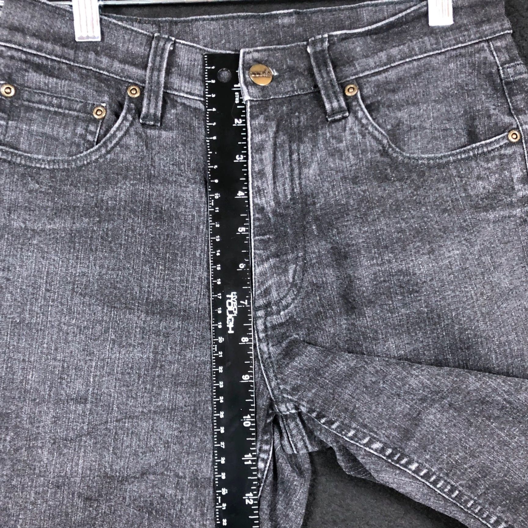 Vintage LL Bean Womens Jeans Black Denim Mid Rise Straight Leg Cotton Blend Stretch 6 Regular 28in Inseam 28.5in Charcoal Wash Women Mens? Size 28" / US 6 / IT 42 - 6 Thumbnail