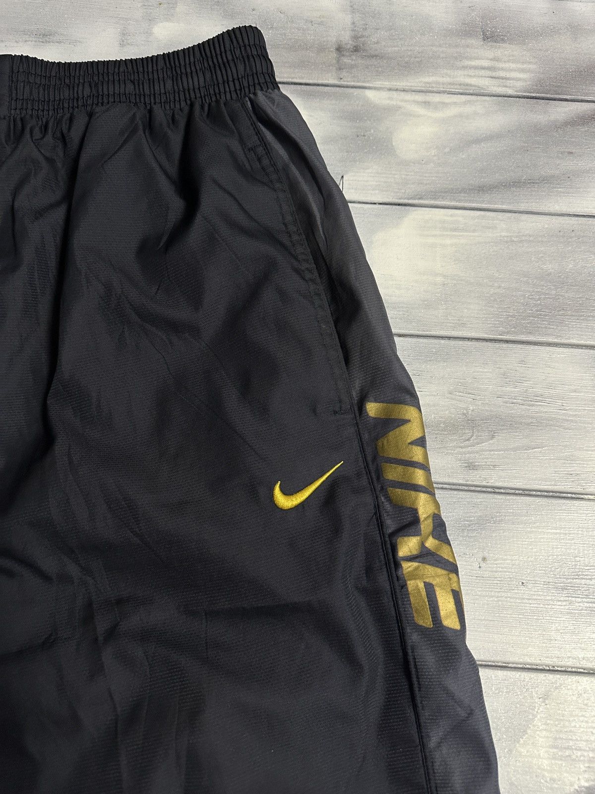 Nike Rare Vintage Pants Nike Swoosh Streatwear Y2K style Size US 32 / EU 48 - 4 Thumbnail
