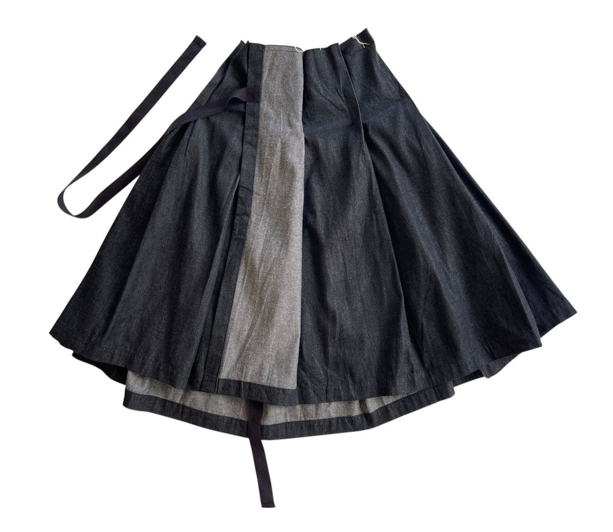 Tricot Comme des Garcons AD1998 Runway Raw-Edge Denim Skirt Tie Waist Size 31" - 6 Thumbnail