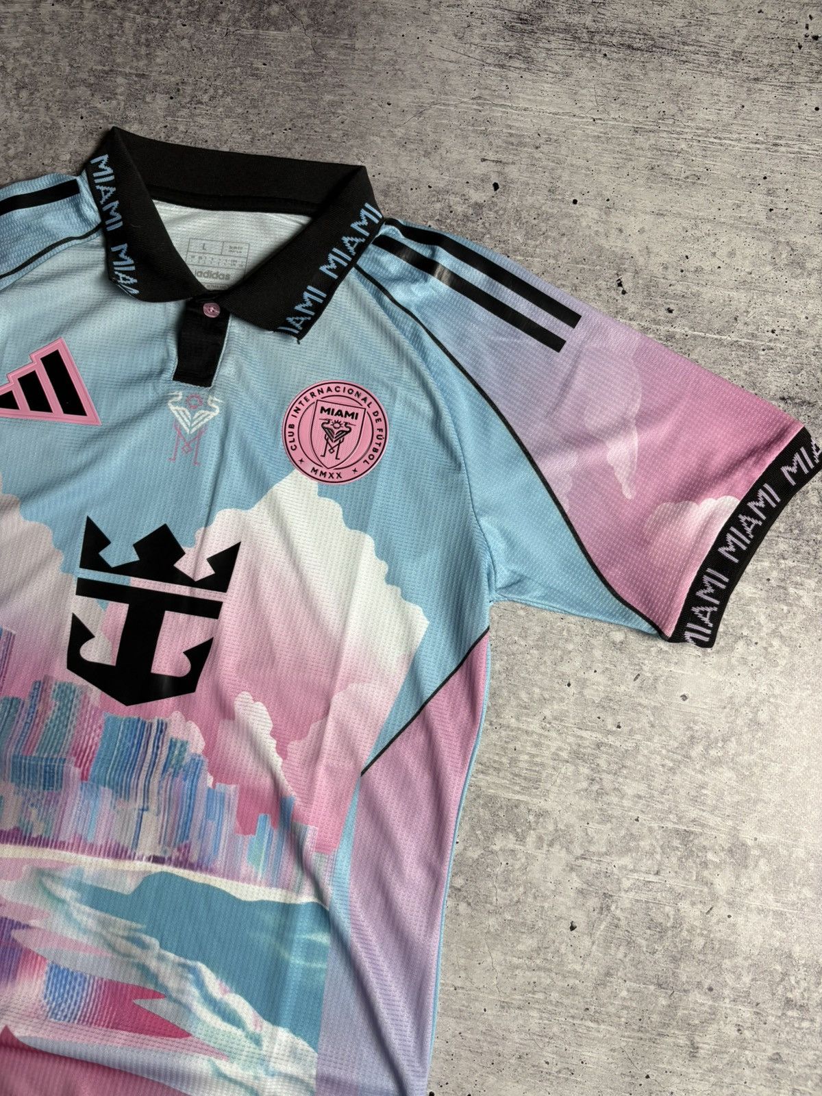Adidas Adidas Inter Miami Jersey Size US L / EU 52-54 / 3 - 4 Thumbnail