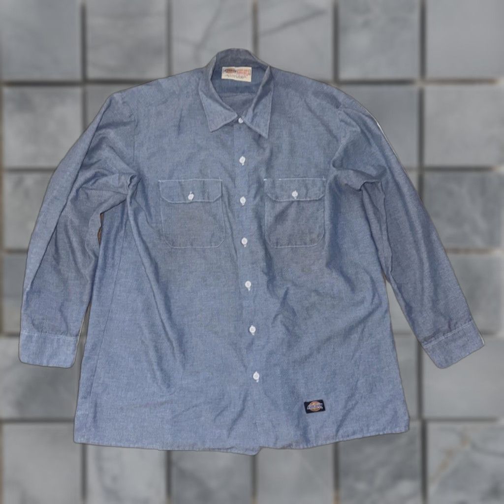 Dickies VINTAGE Dickies Work Shirt XL 17-17 1/2 Long Sleeve Blue Button-Front Cotton Blend Grunge 1990s Mens Size US XL / EU 56 / 4 - 1 Thumbnail