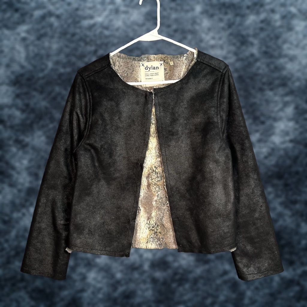 Vintage DYLAN by TRUE GRIT Women Coat Jacket Faux Fur Reversible Black XS Jacket Womens XS Reversible Faux Fur Vintage 168 Size XS / US 0-2 / IT 36-38 - 1 Thumbnail