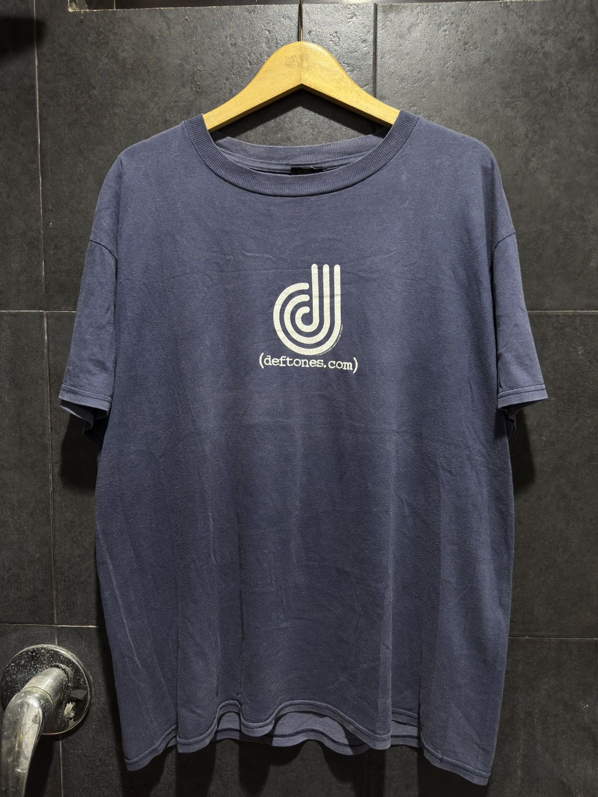 Band Tees 90s Deftones Birdhouse Band Tshirt Size US L / EU 52-54 / 3 - 1 Thumbnail
