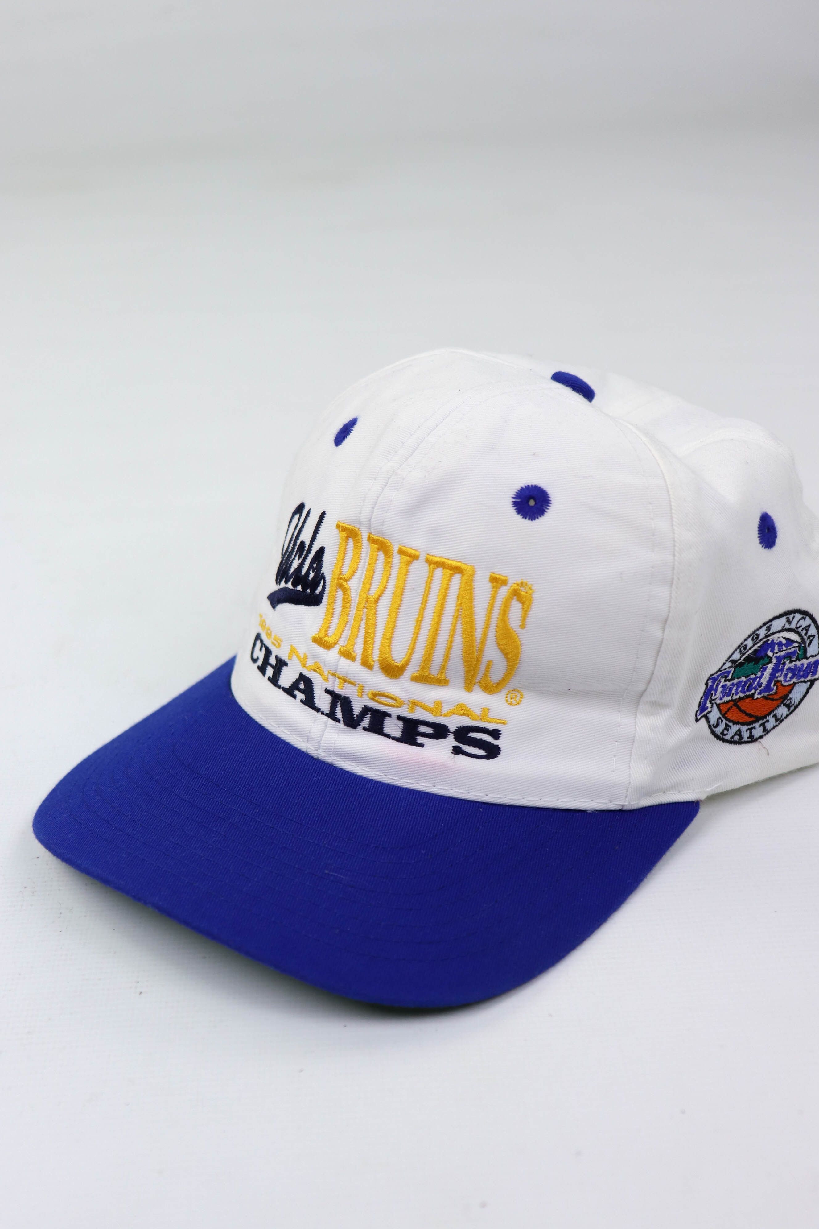 NCAA 90s Vintage UCLA Bruins '95 National NCAA Seattle Cap Size ONE SIZE - 5 Thumbnail