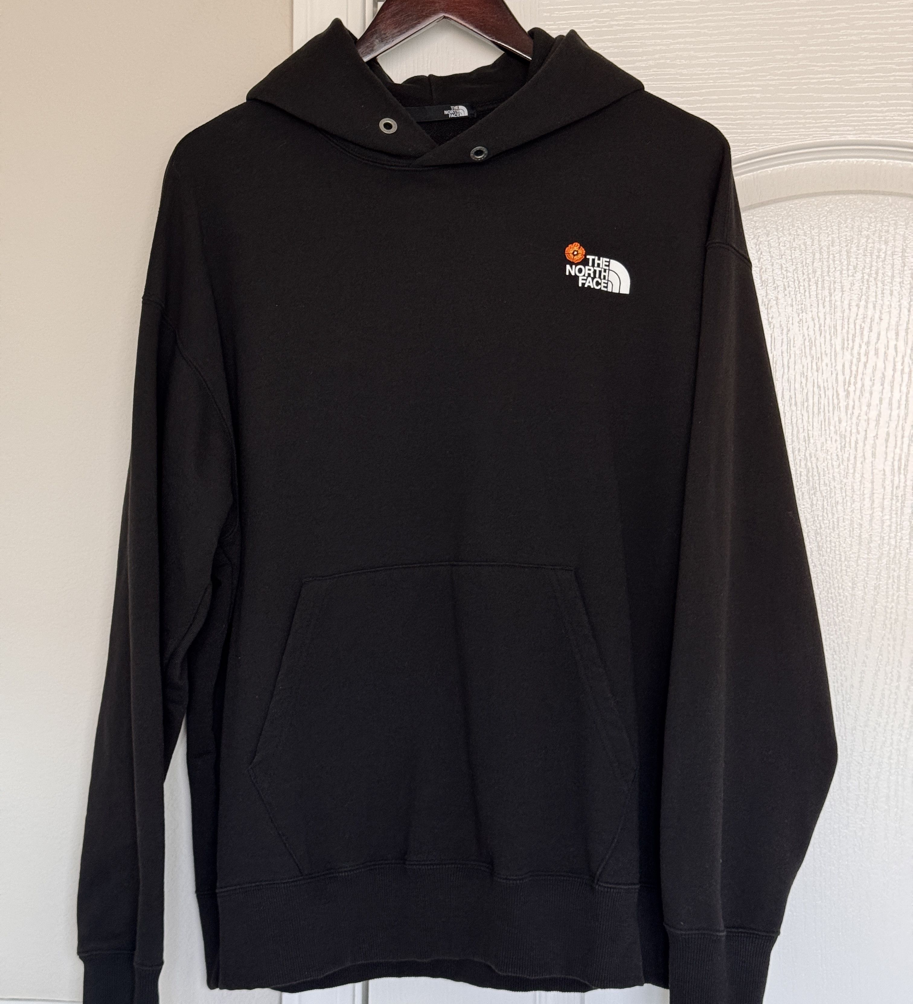 The North Face Japan Exclusive North Face Ginza Hoodie Floral Sweatshirt Size US L / EU 52-54 / 3 - 1 Thumbnail