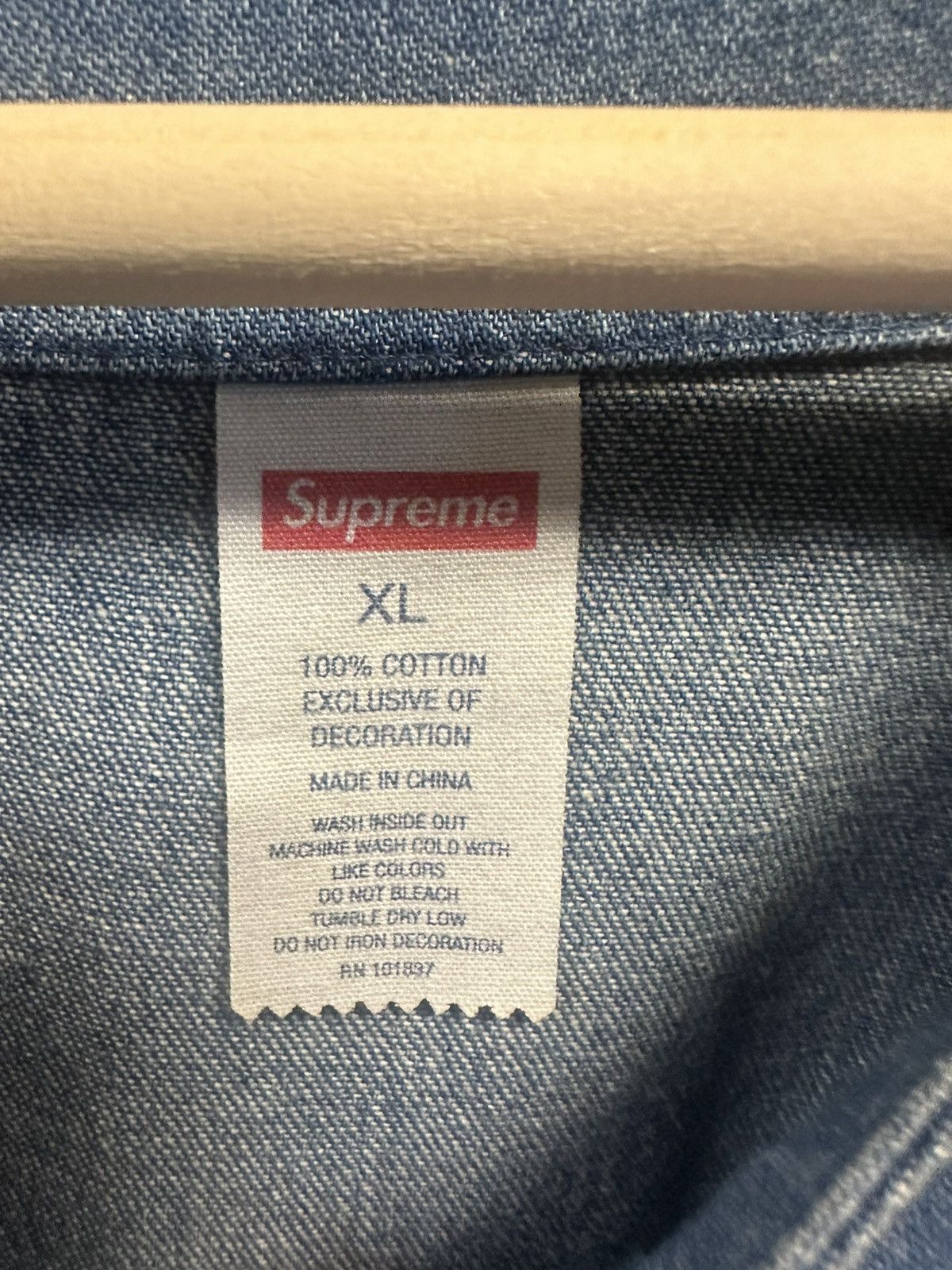 Supreme Supreme world famous denim jersey fall 22 xl new Size US XL / EU 56 / 4 - 2 Thumbnail