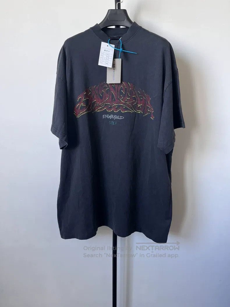 Balenciaga Balenciaga Disaster Flame Logo Short Sleeve Size US M / EU 48-50 / 2 - 1 Thumbnail