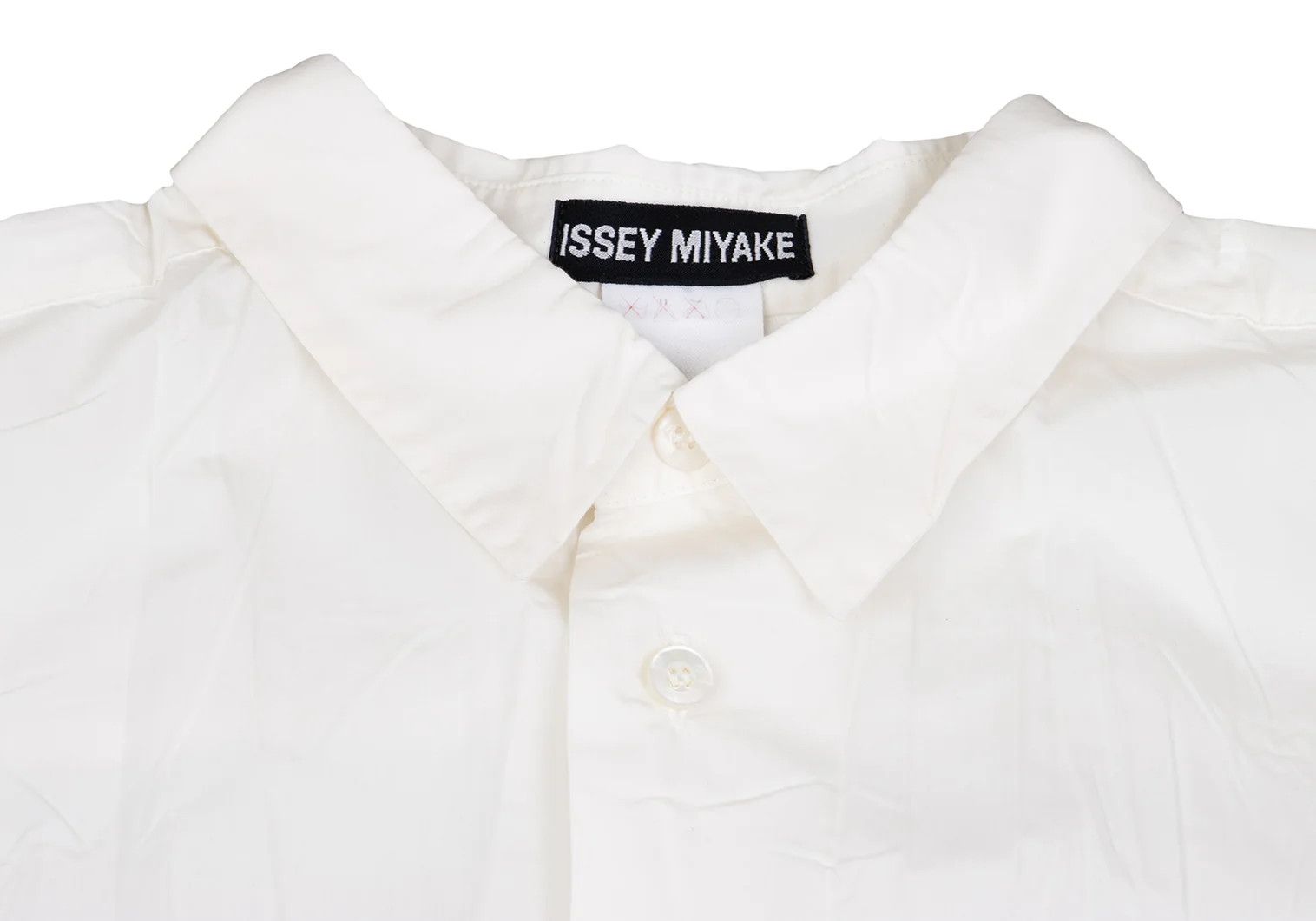 Issey Miyake Pleats Shirt in Off-White Size XL Size US XL / EU 56 / 4 - 2 Thumbnail