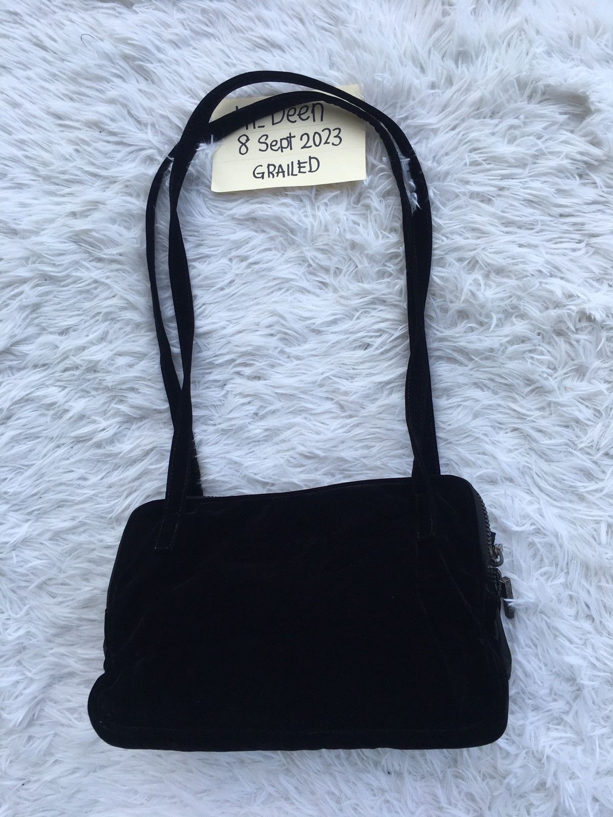 Fendi Rare Vintage Fendissme Shoulder Bag Size ONE SIZE - 3 Thumbnail
