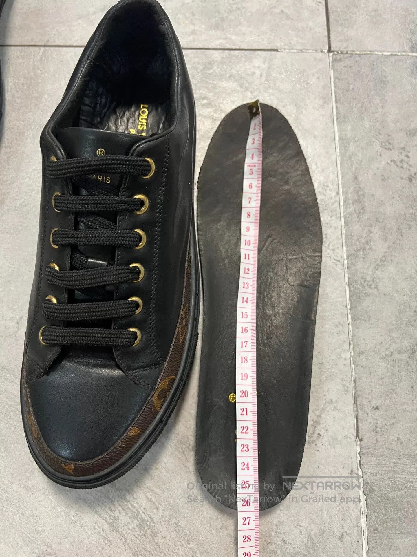 Louis Vuitton Louis Vuitton Black Sneakers Size 39. Size US 6 / EU 39 - 8 Thumbnail