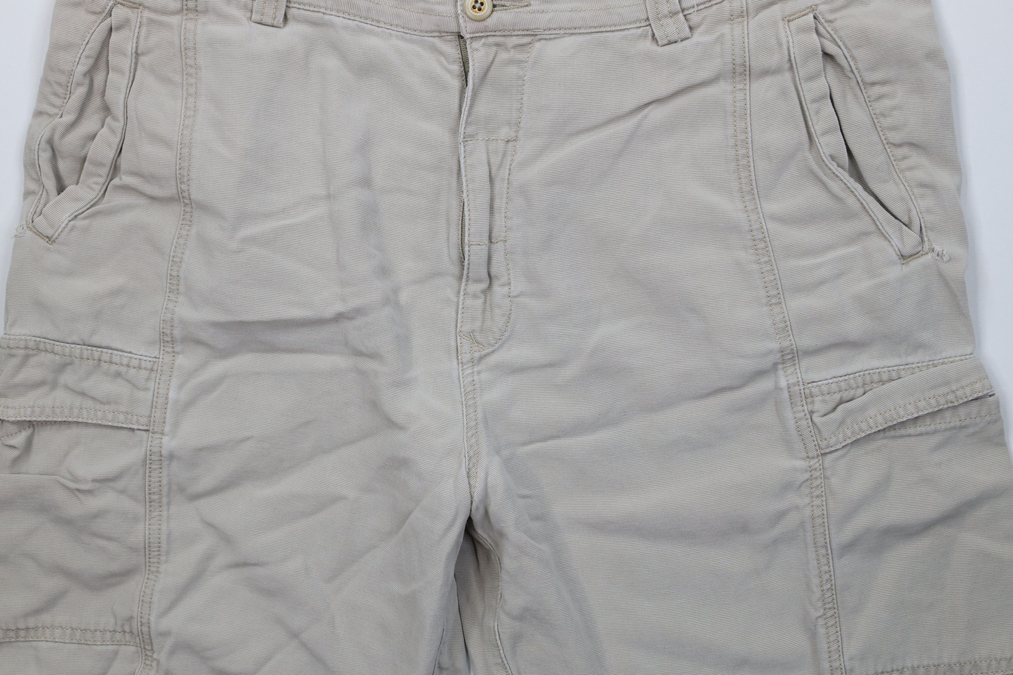 Tommy Bahama Vintage Tommy Bahama Relax Above Knee Cargo Shorts Beige Size US 38 / EU 54 - 3 Thumbnail