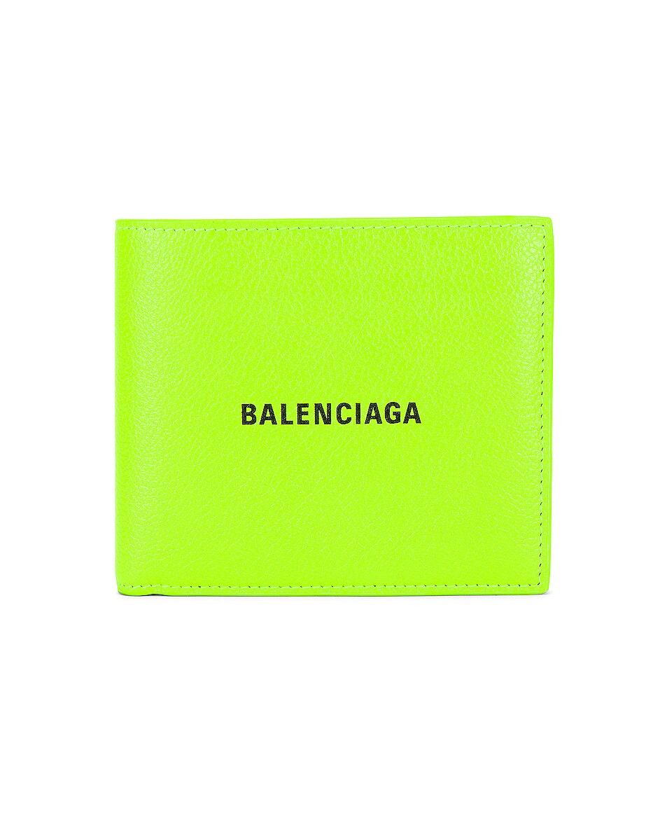 Balenciaga o1la1rc1a0425 Size: OS / Cash Square Folded Wallet Size ONE SIZE - 1 Thumbnail