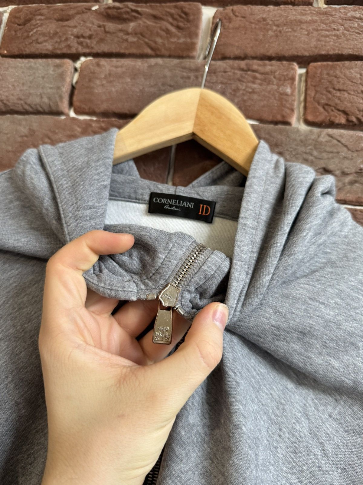Corneliani Corneliani Men's Hooded Zipped Sweater Luxury Hoodie large Size US L / EU 52-54 / 3 - 7 Thumbnail