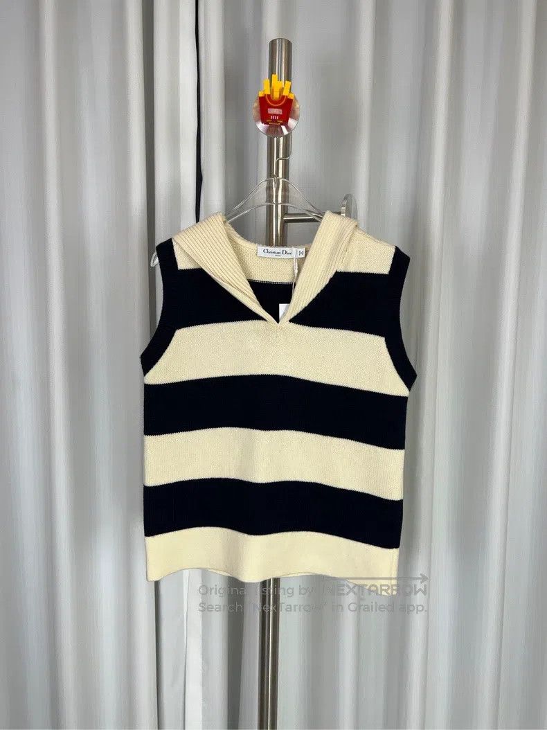 Dior Dior Navy collar striped sleeveless wool knitted vest Size XS / US 0-2 / IT 36-38 - 1 Thumbnail