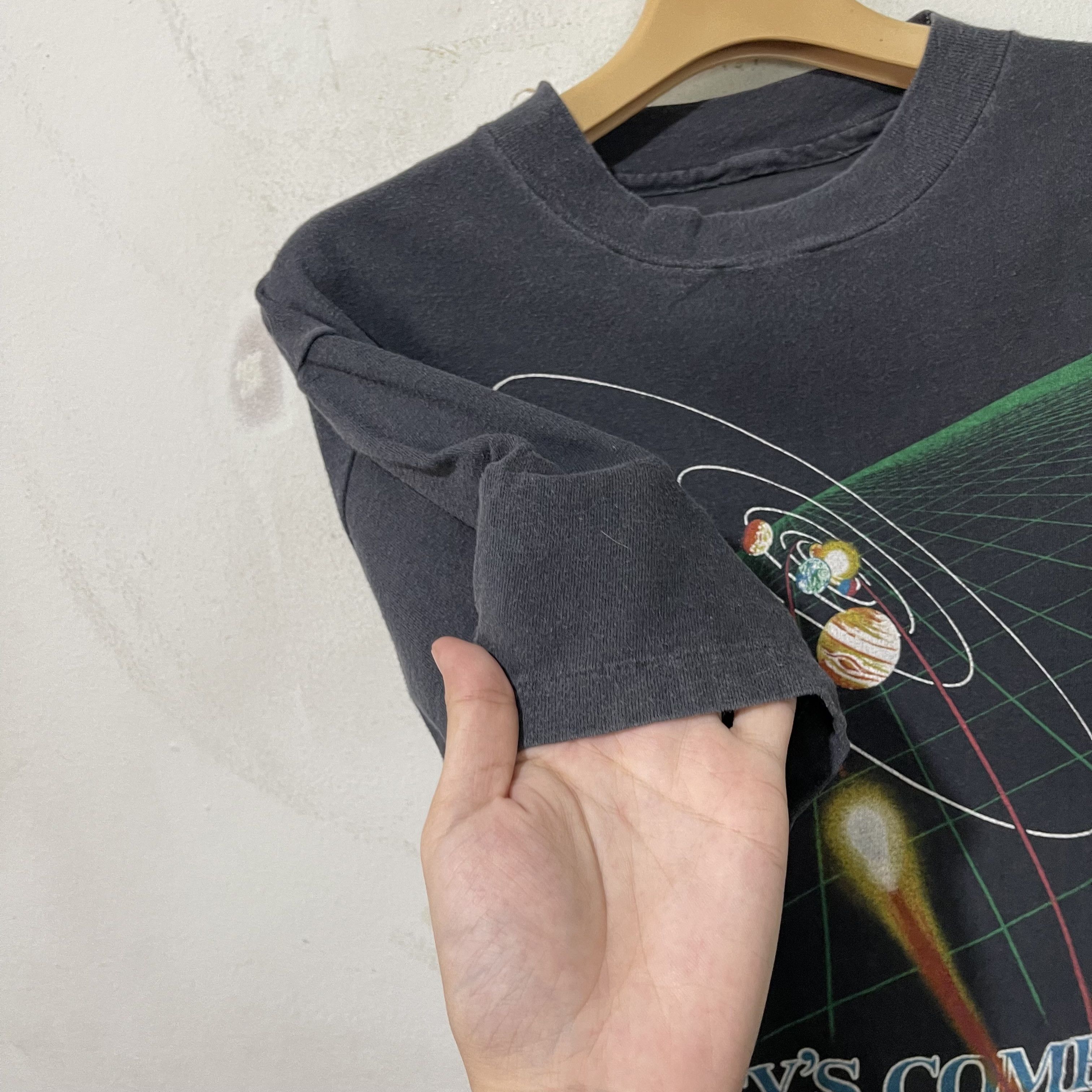 Vintage Vintage 1985 Halley's Comet Shirt Size US M / EU 48-50 / 2 - 5 Thumbnail