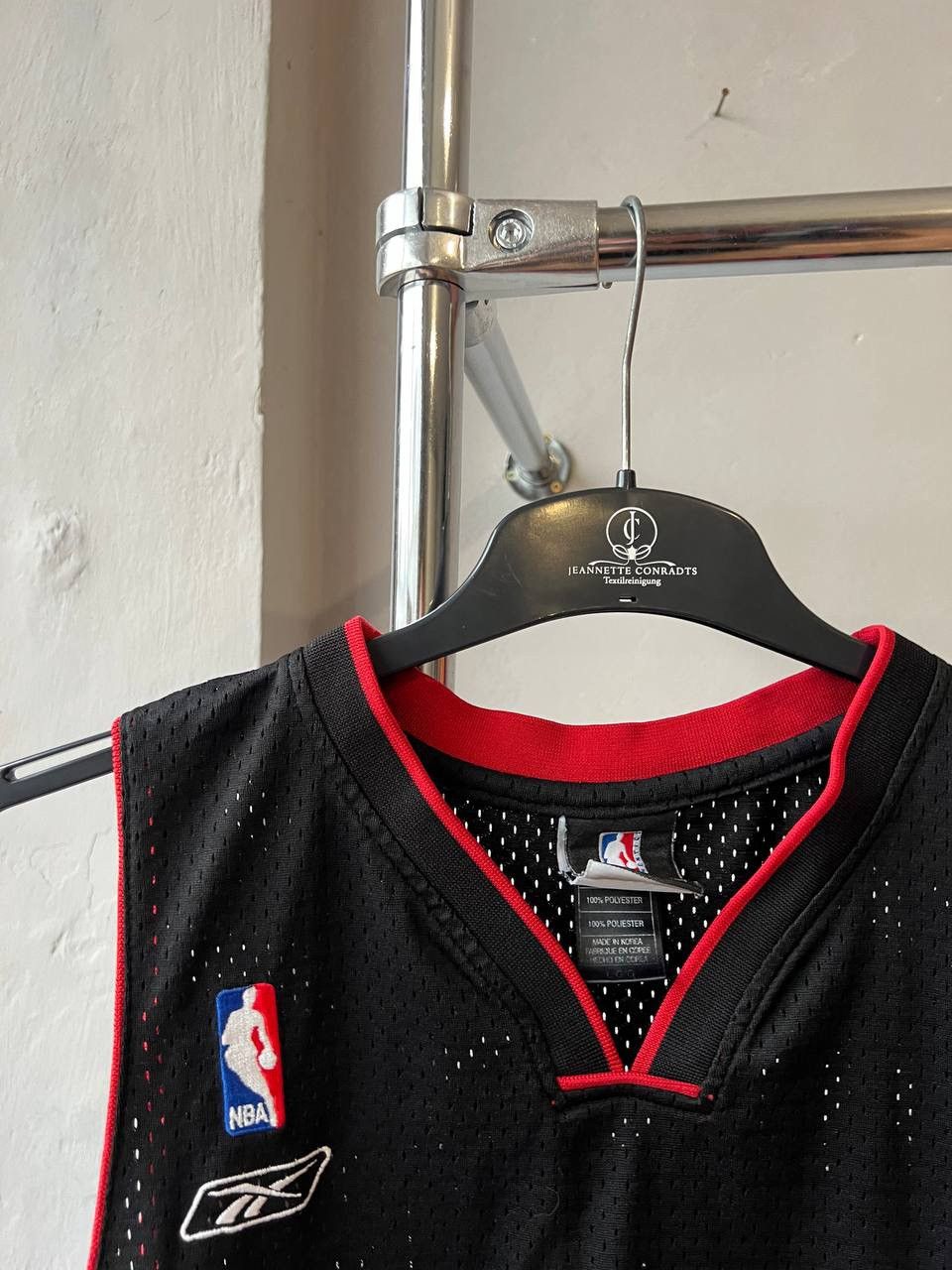 NBA VINTAGE MIAMI HEAT #32 O’NEAL REEBOK BASKETBALL JERSEY L Size US L / EU 52-54 / 3 - 4 Thumbnail