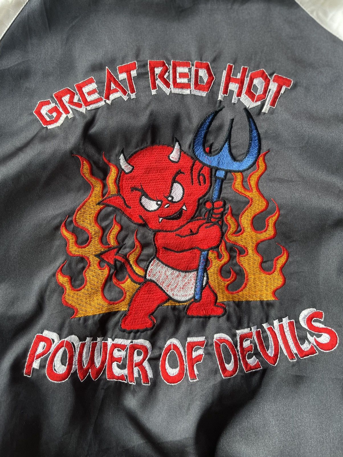 Vintage Rare 90s Great Red Hot Power of Devils Bomber Jacket Size US L / EU 52-54 / 3 - 3 Thumbnail
