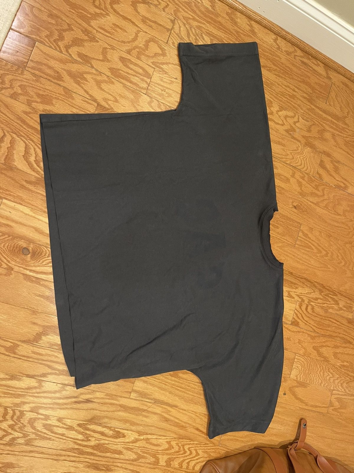 Balenciaga × Gap × Kanye West Yeezy Gap Balenciaga Dove T shirt Size US S / EU 44-46 / 1 - 1 Thumbnail
