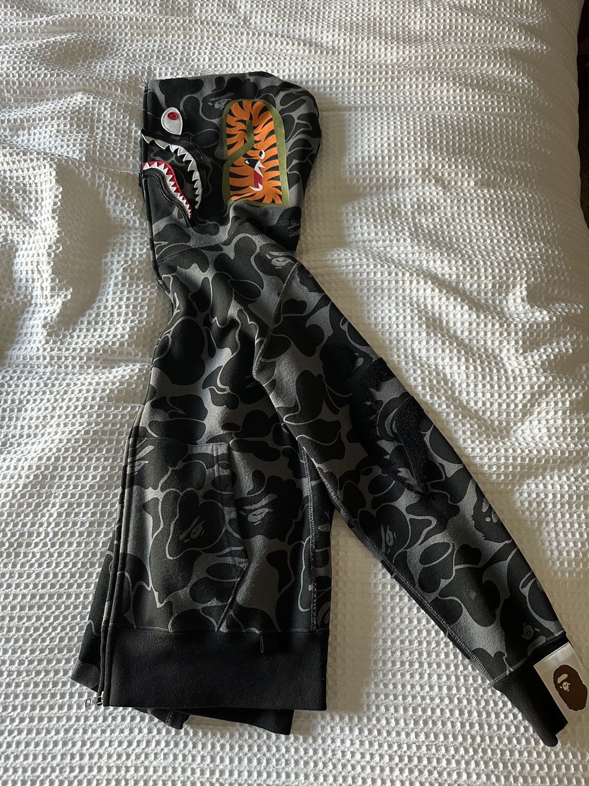 Bape Big ABC Solid Camo Detachable Shark Full Zip Hoodie Size US M / EU 48-50 / 2 - 4 Thumbnail