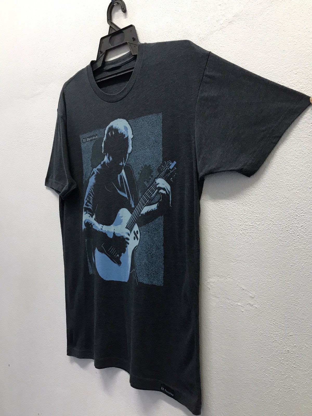 Vintage Vintage Ed Sheeran Official Merchandise Shirt Size US M / EU 48-50 / 2 - 4 Thumbnail